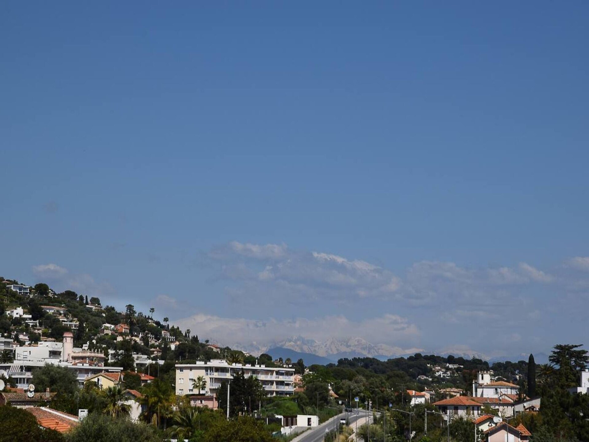 Appartement met zeezicht in Golfe-Juan, vlakbij strand en Cannes - foto 28