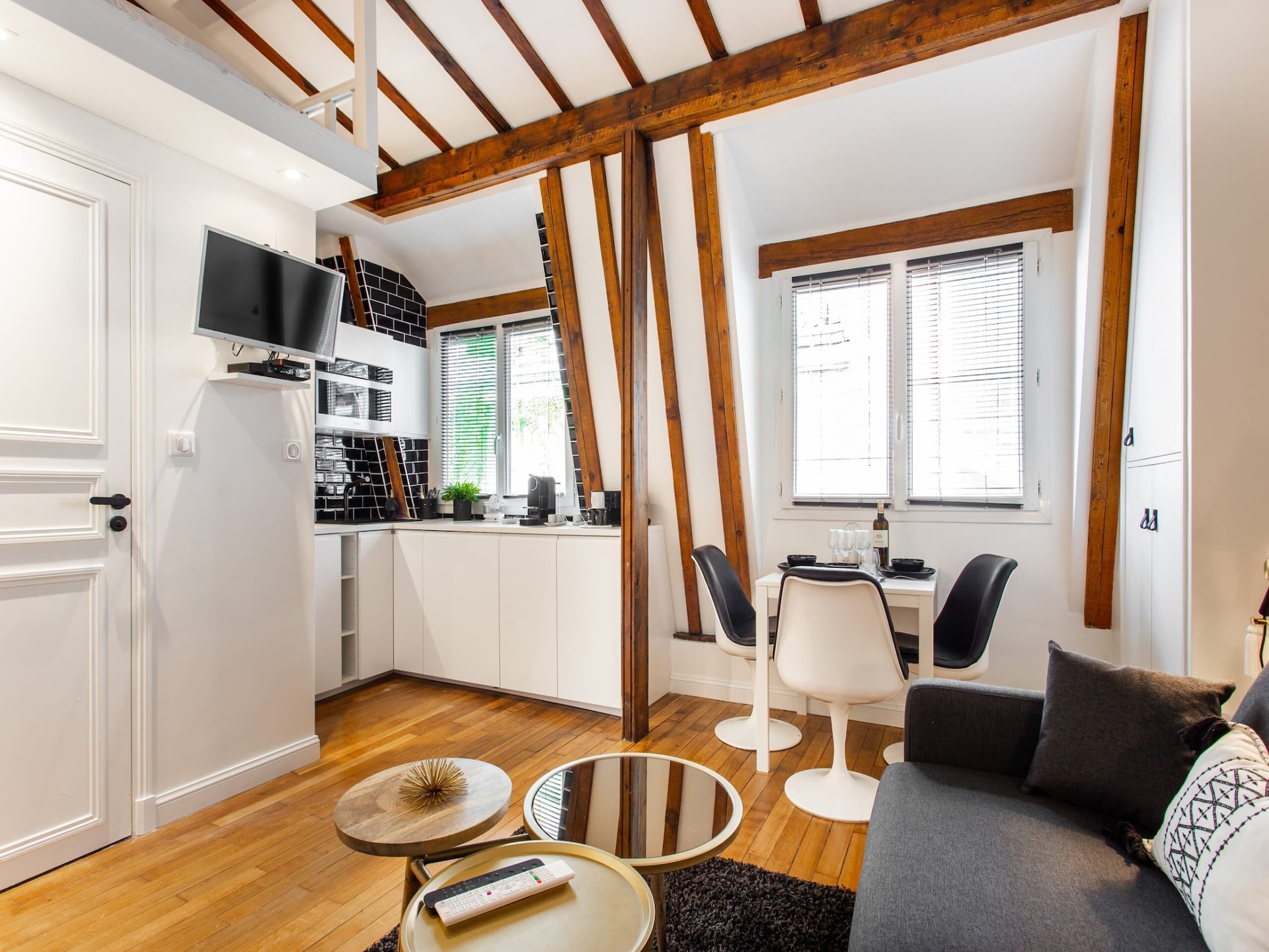 Elegante studio in La Muette, Parijs – Uitzicht op de Eiffeltoren - foto 9