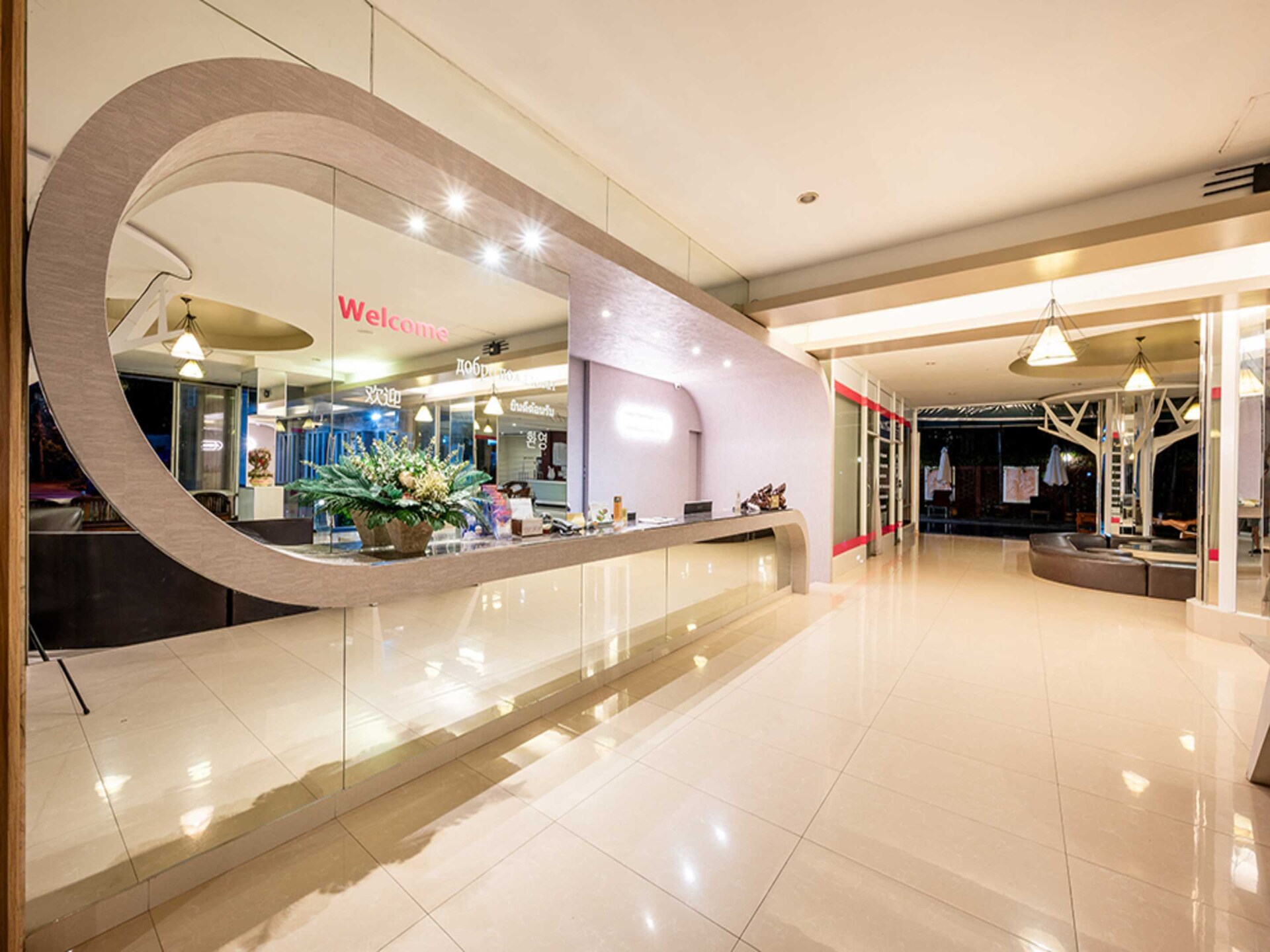 Familiecomfort in centraal Pattaya | Deluxe Triple Room - foto 18
