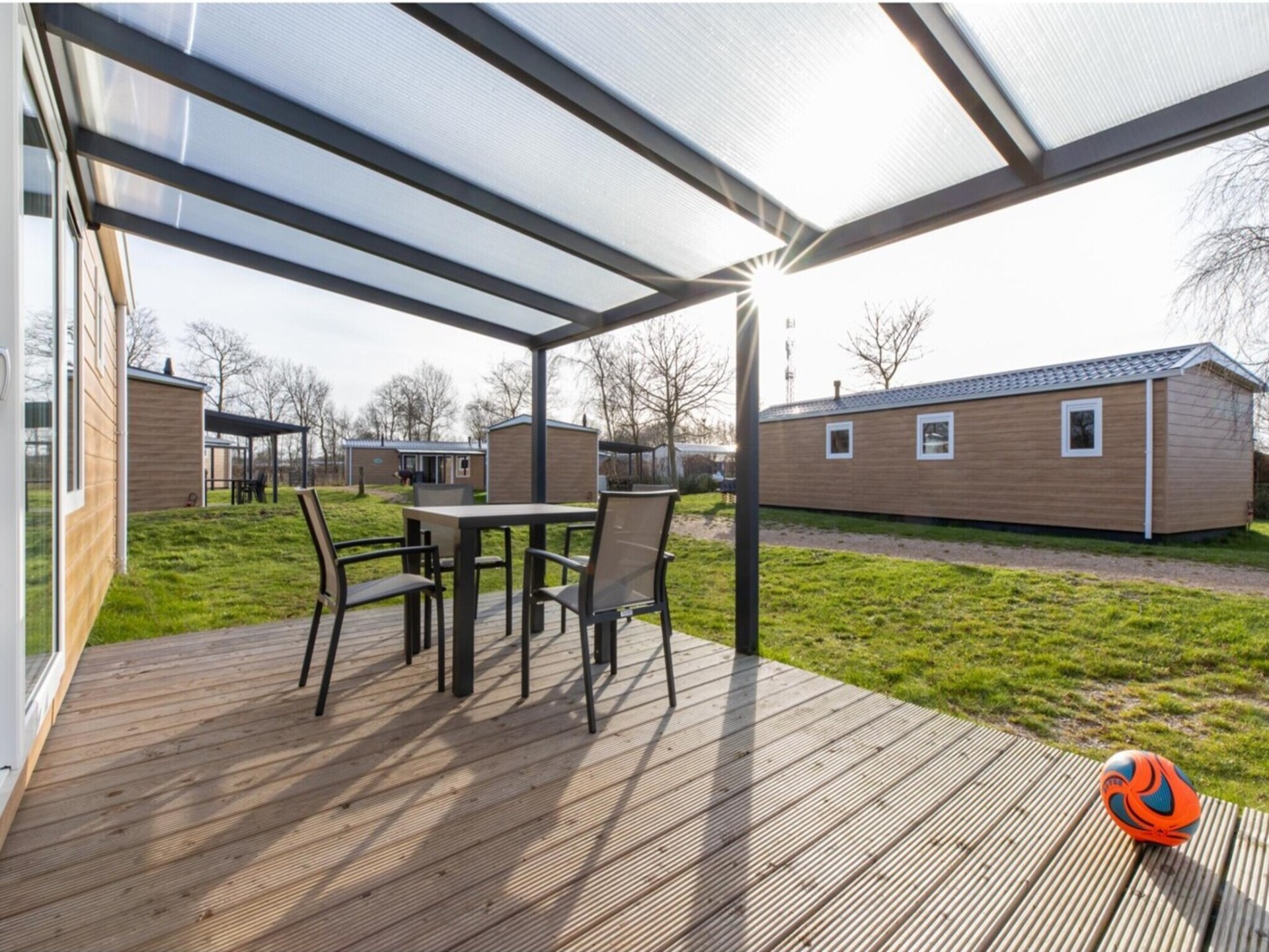 Luxe chalet Bosdier op Camping de Duinhoeve – rust, natuur en comfort - foto 6