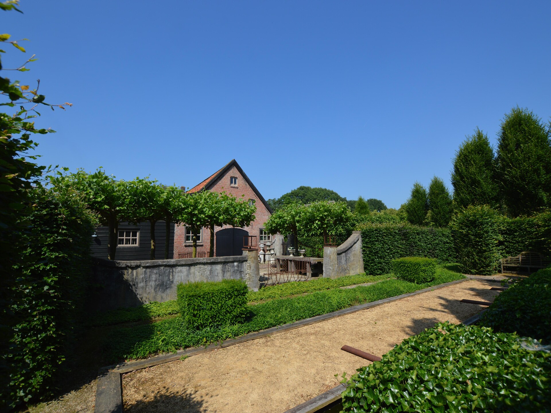Prachtige bosvilla met privé zwembad, sauna en jacuzzi in Alphen (6p) - foto 6