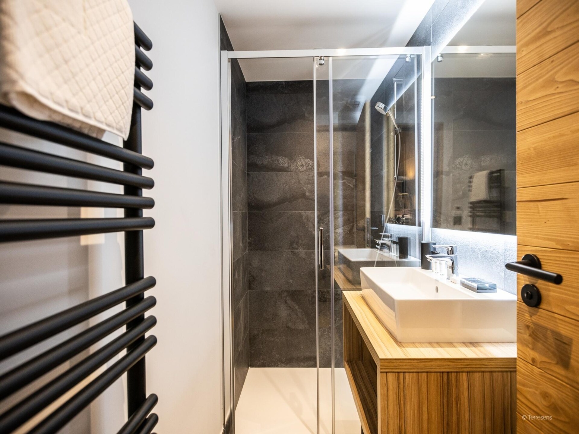 Ruim 8-persoons appartement in La Chapelle d'Abondance met balkon en bergzicht - foto 12