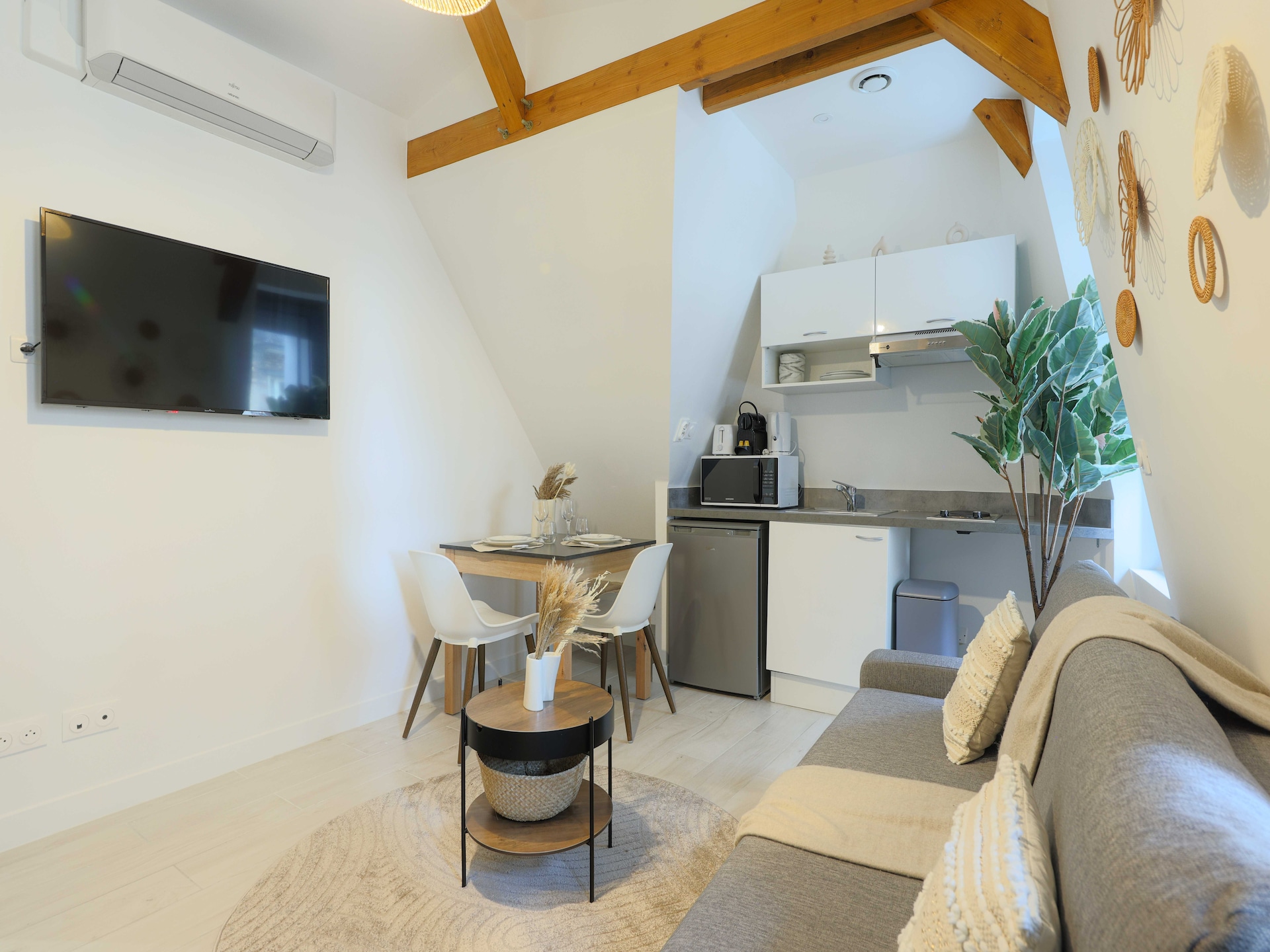Compacte moderne studio nabij Parijs met airco en WiFi - foto 6