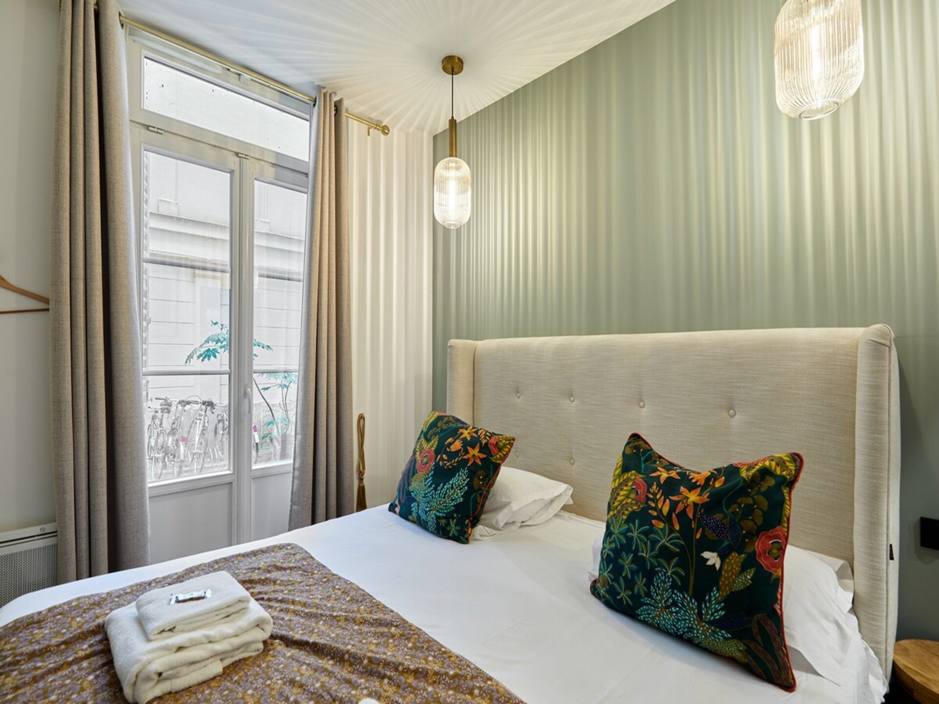 Modern appartement in Montmartre, vlakbij metro Cadet - foto 13