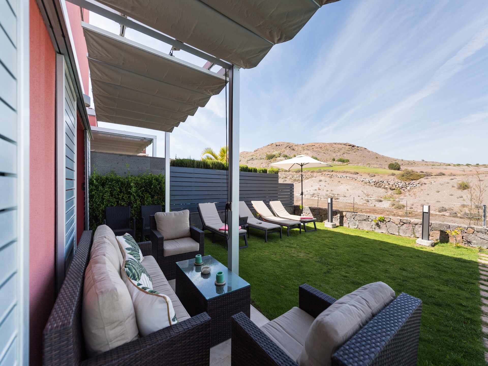 Verfijnde villa aan de golfbaan met privézwembad en panoramisch uitzicht - foto 38
