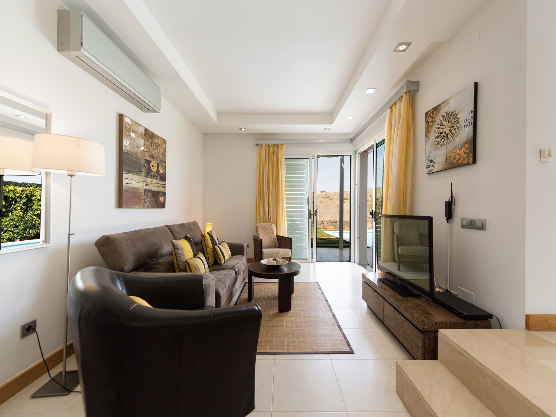 Verfijnde villa aan de golfbaan met privézwembad en panoramisch uitzicht - foto 2