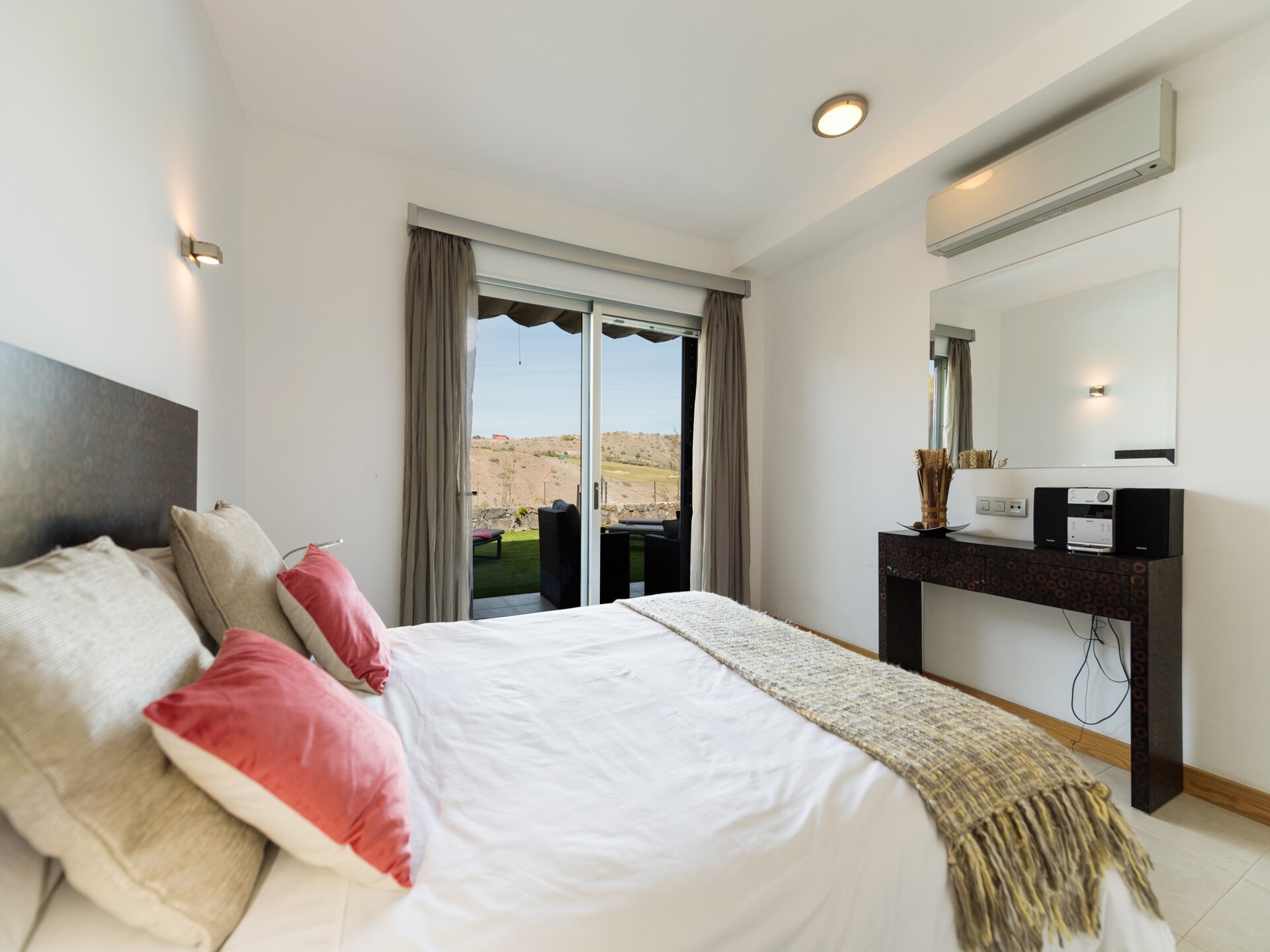 Verfijnde villa aan de golfbaan met privézwembad en panoramisch uitzicht - foto 12