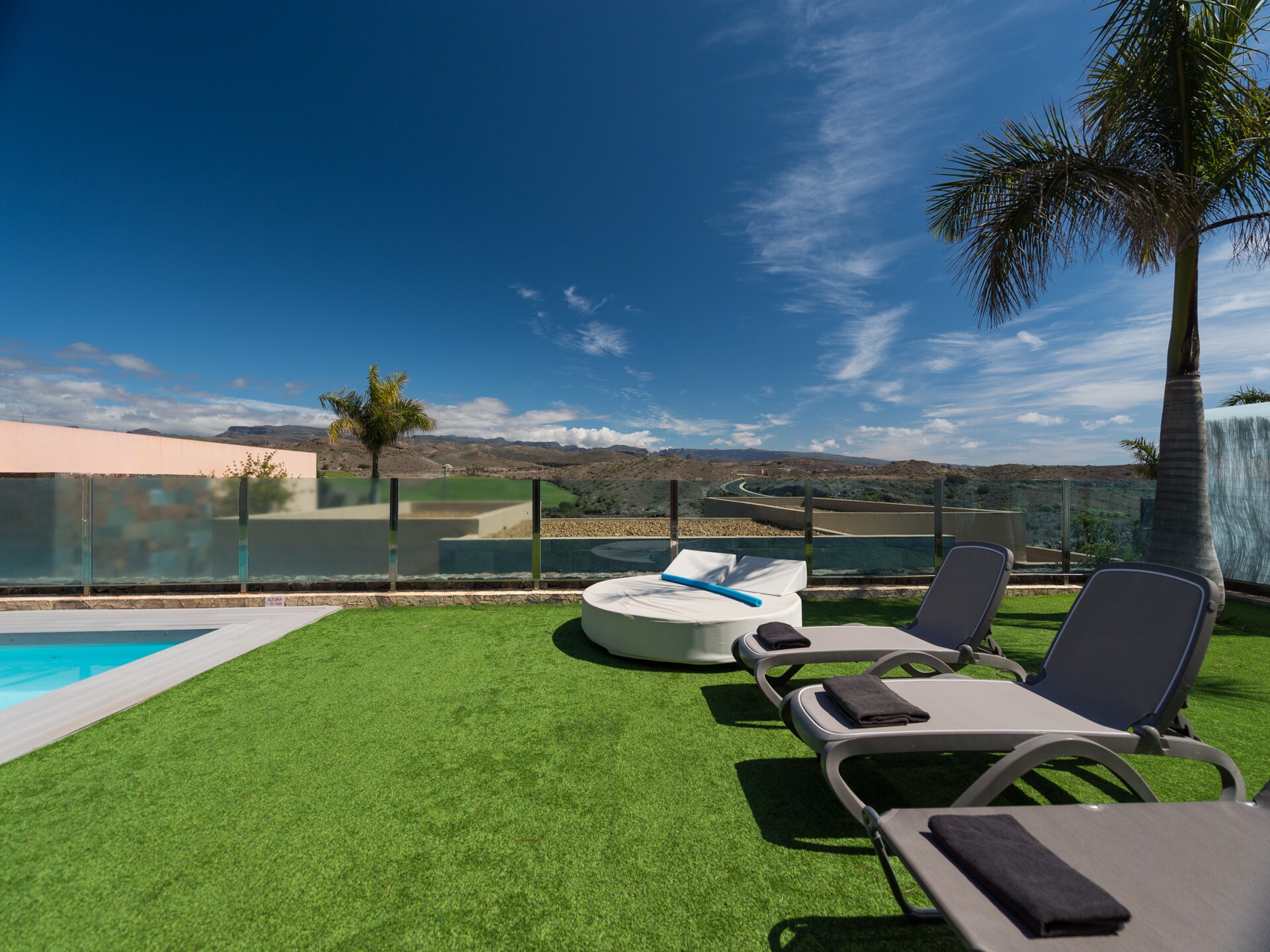 Gelijkvloers chalet met privézwembad aan golfbaan in Gran Canaria - foto 23