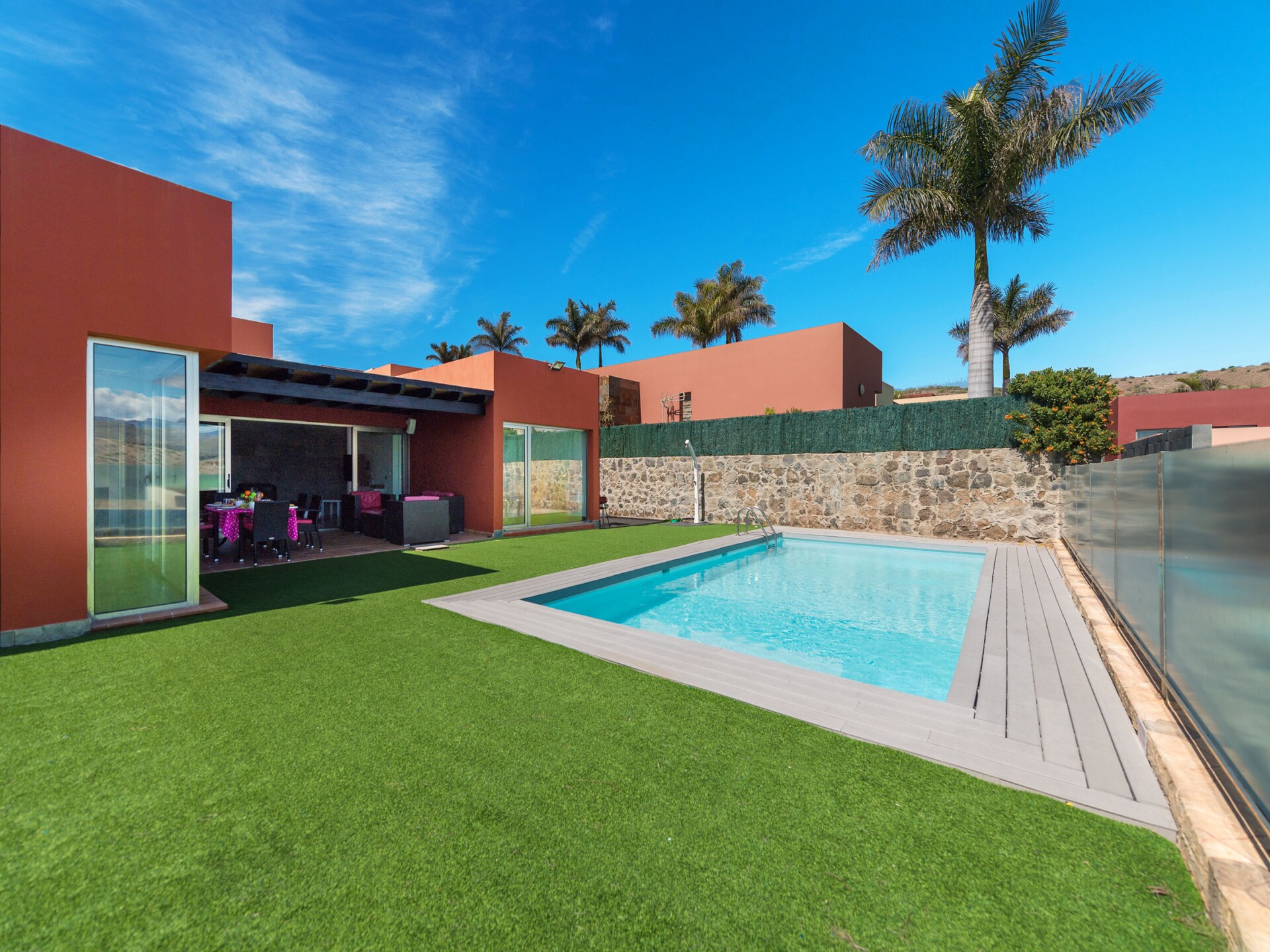 Gelijkvloers chalet met privézwembad aan golfbaan in Gran Canaria - foto 8