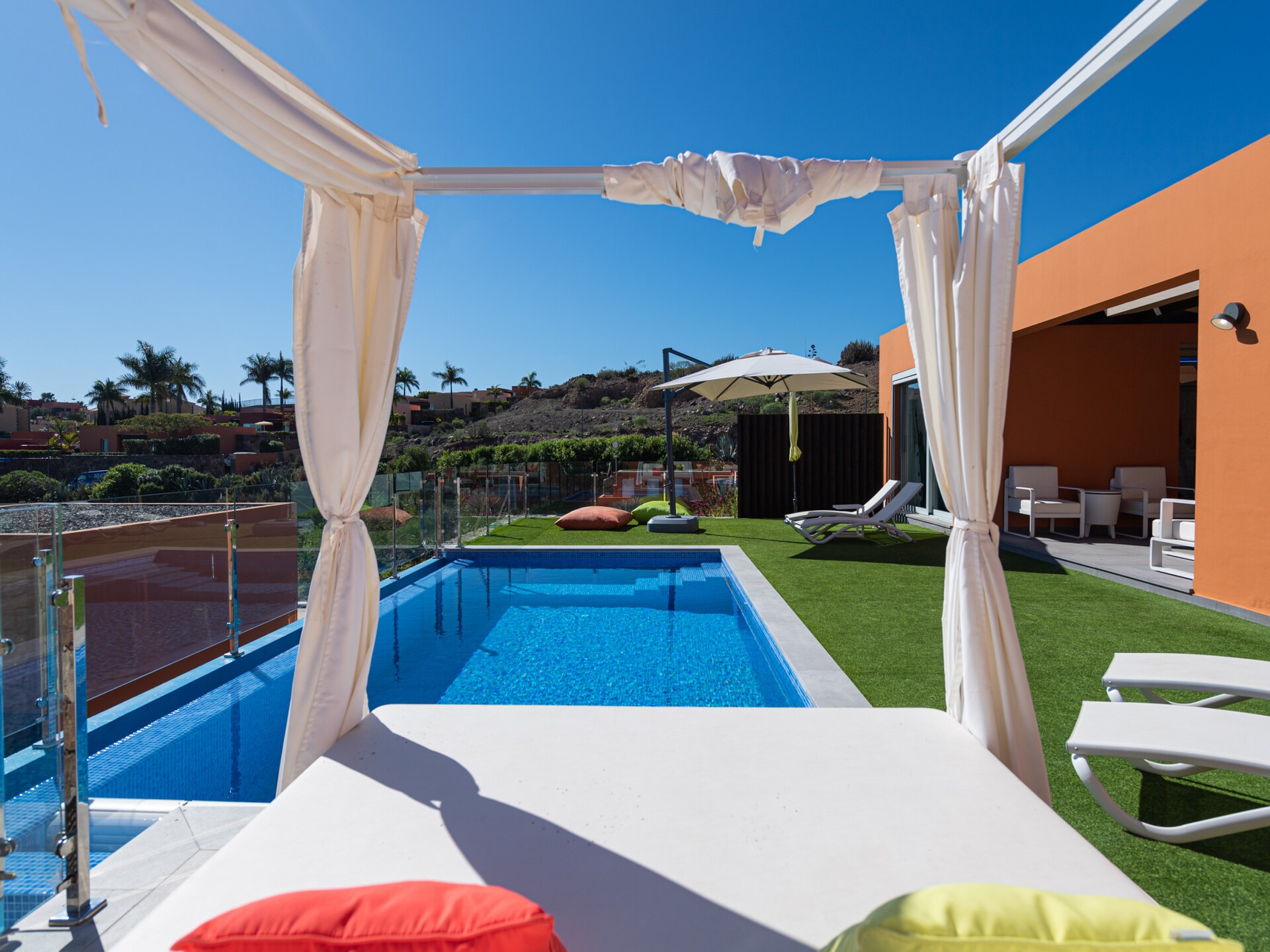 Luxe chalet met privézwembad en zeezicht nabij Maspalomas - foto 17