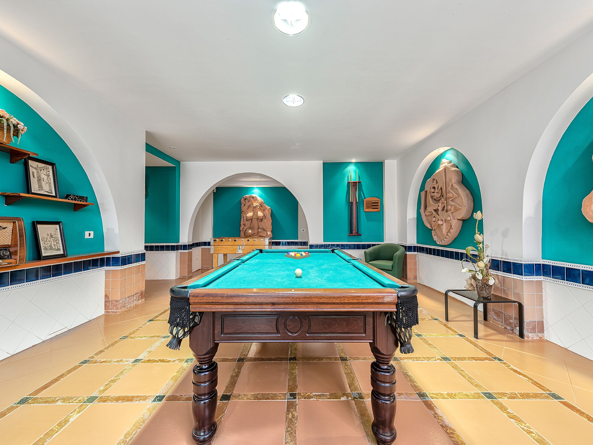 Gerenoveerd chalet met verwarmd zwembad en speelkamer in Maspalomas - foto 37