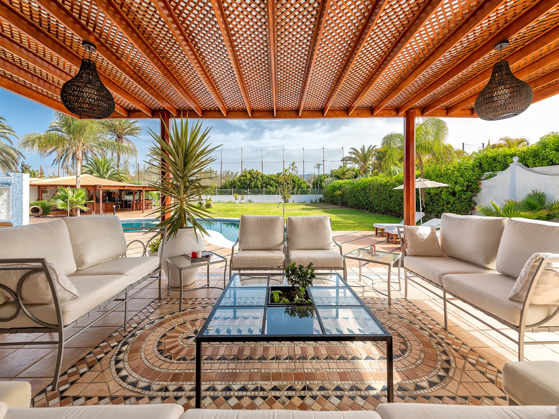 Gerenoveerd chalet met verwarmd zwembad en speelkamer in Maspalomas - foto 44
