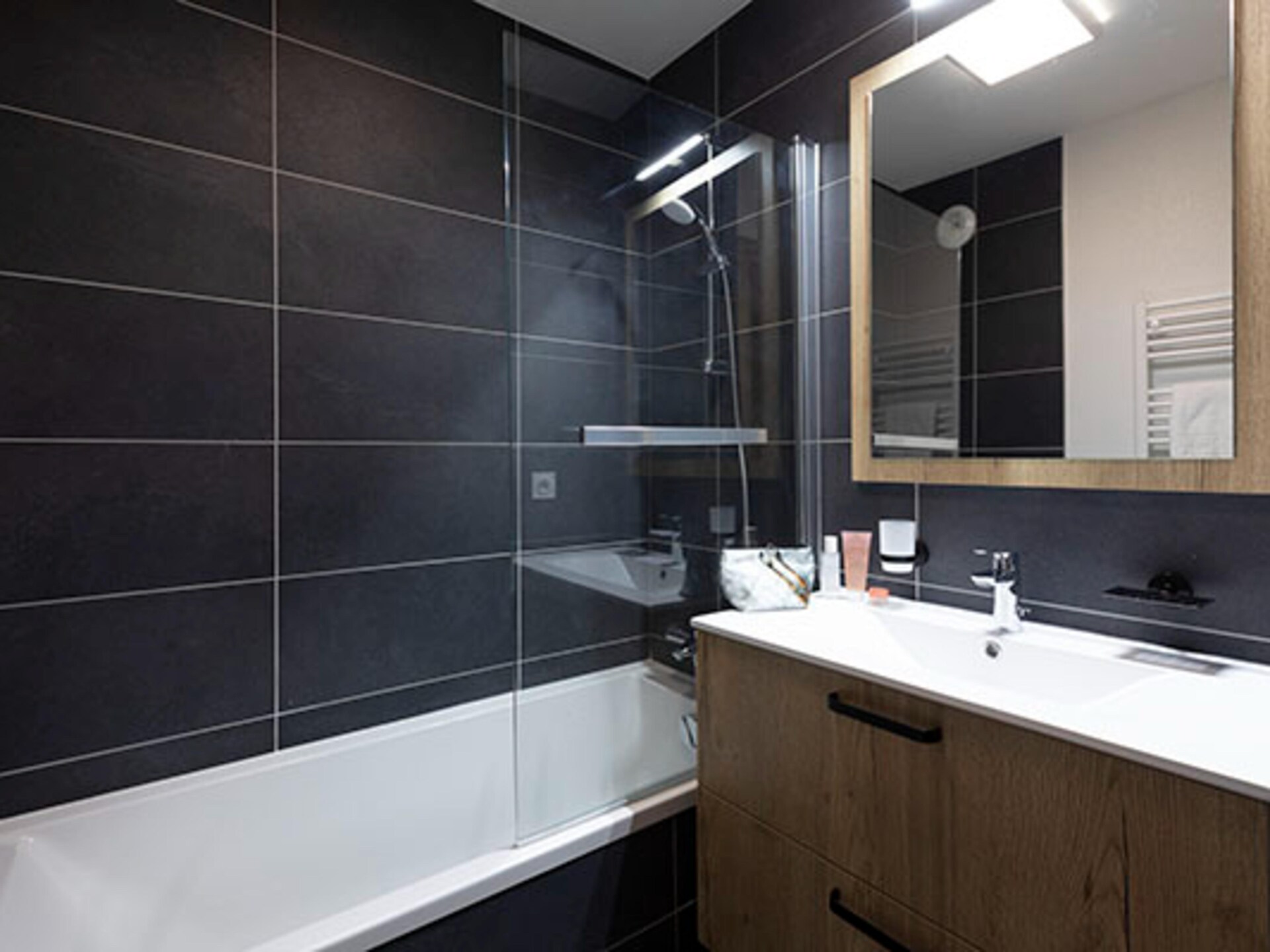 Modern appartement in hartje Les Deux Alpes, 6 pers., 2 badkamers, huisdier toegestaan - foto 17