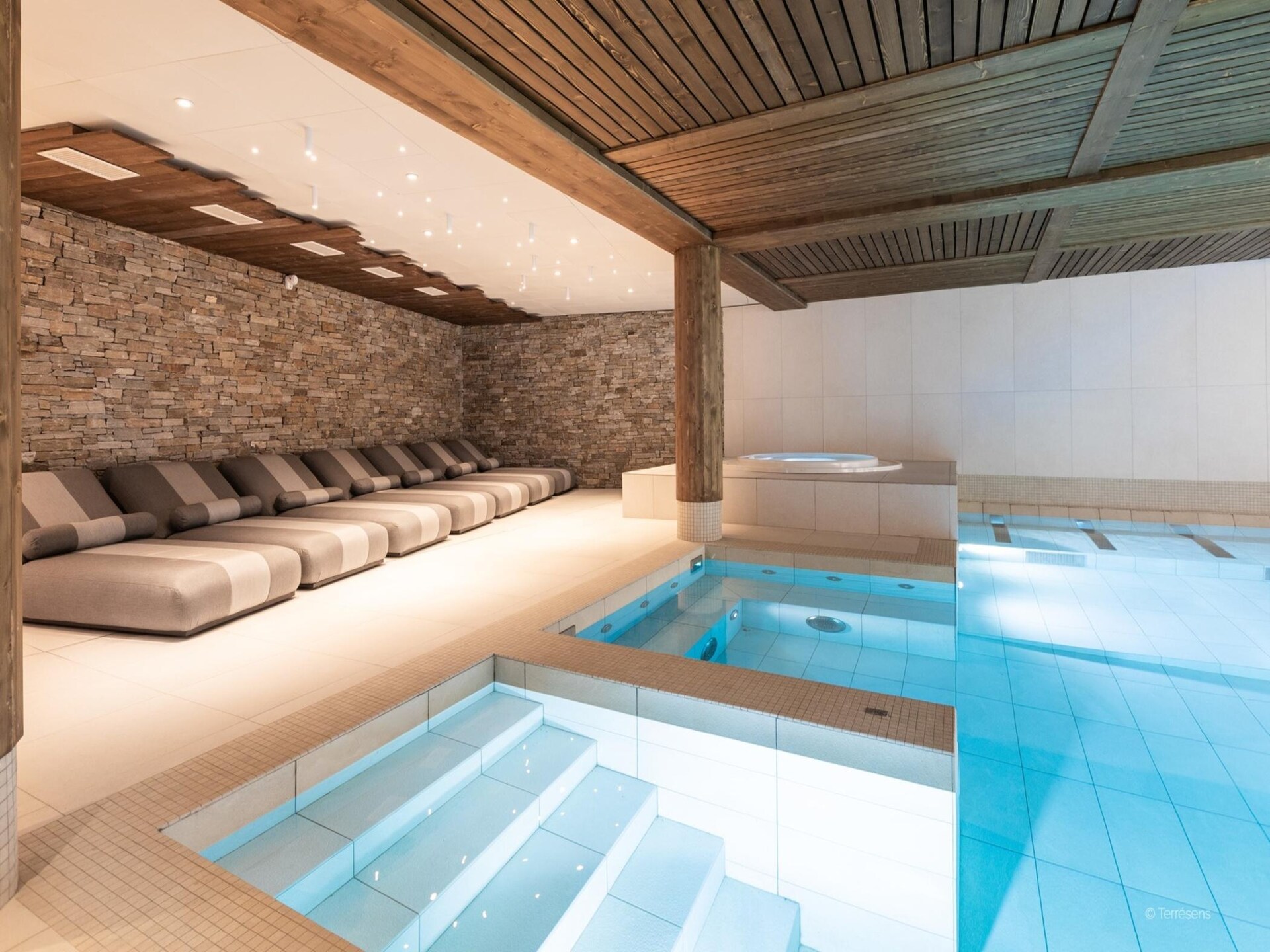Ruim appartement Plagne Montalbert met skilift op loopafstand en wellness - foto 1