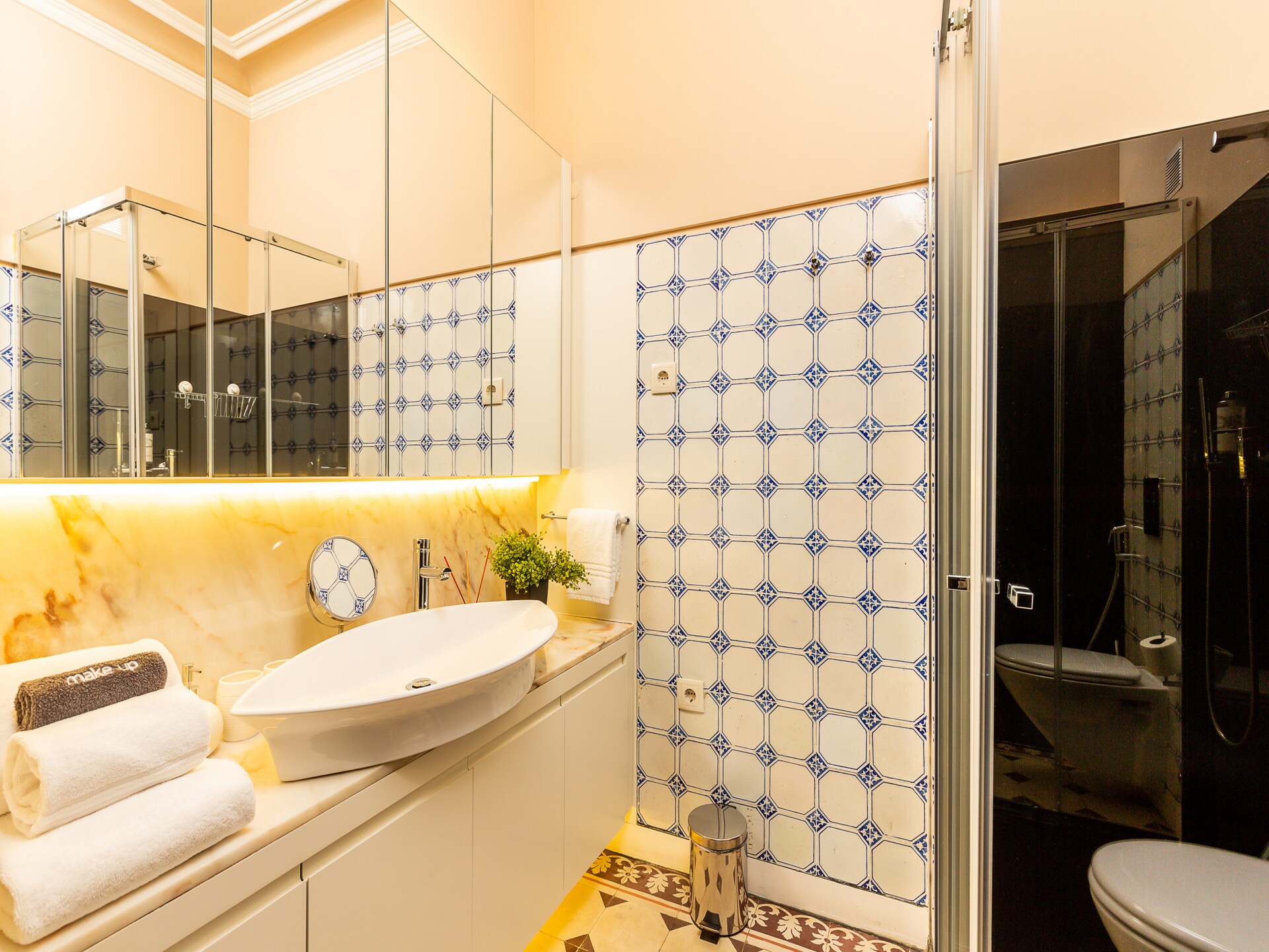 Knus appartement in het hart van Porto, vlakbij de Douro - foto 12