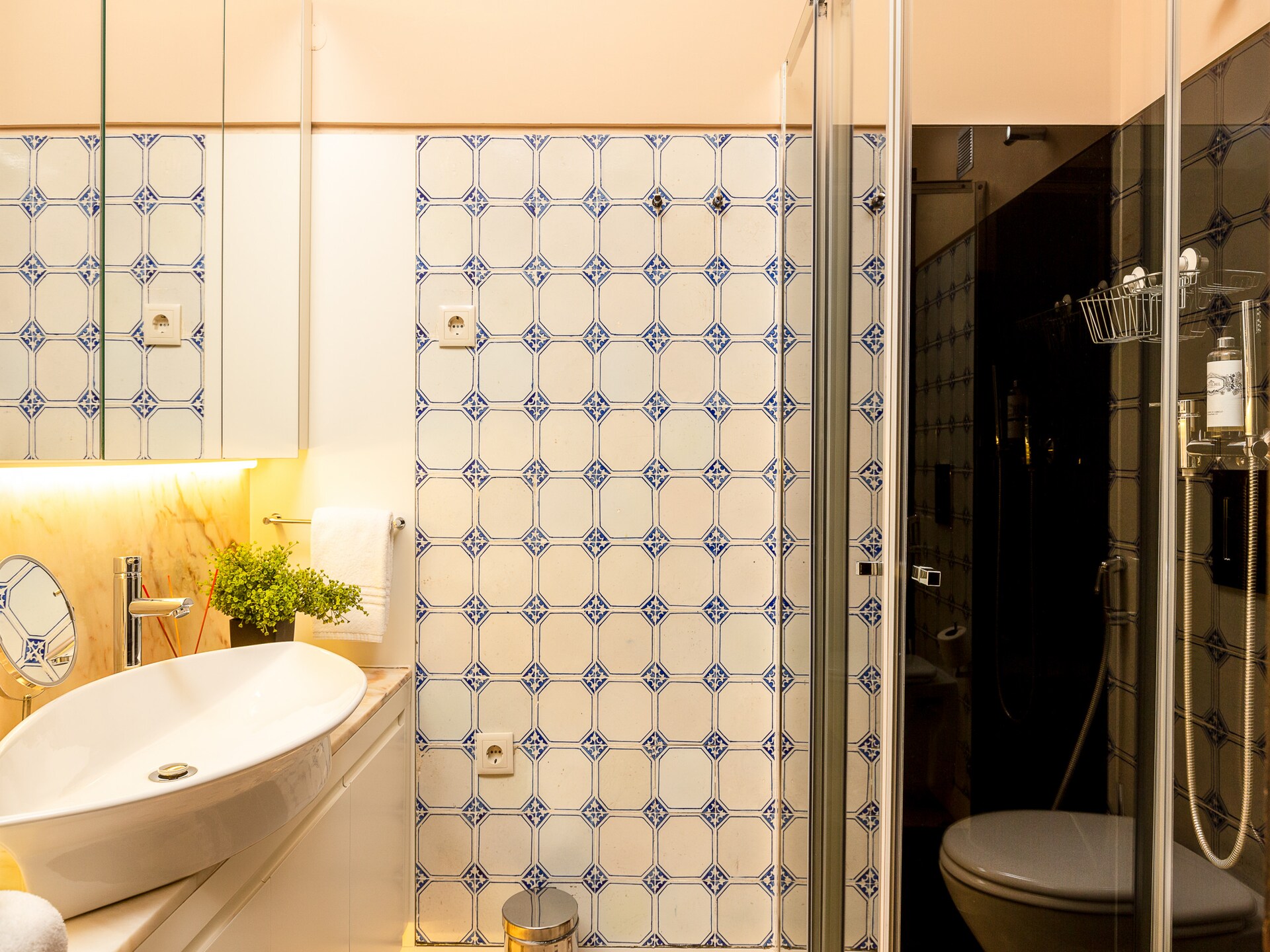 Knus appartement in het hart van Porto, vlakbij de Douro - foto 13