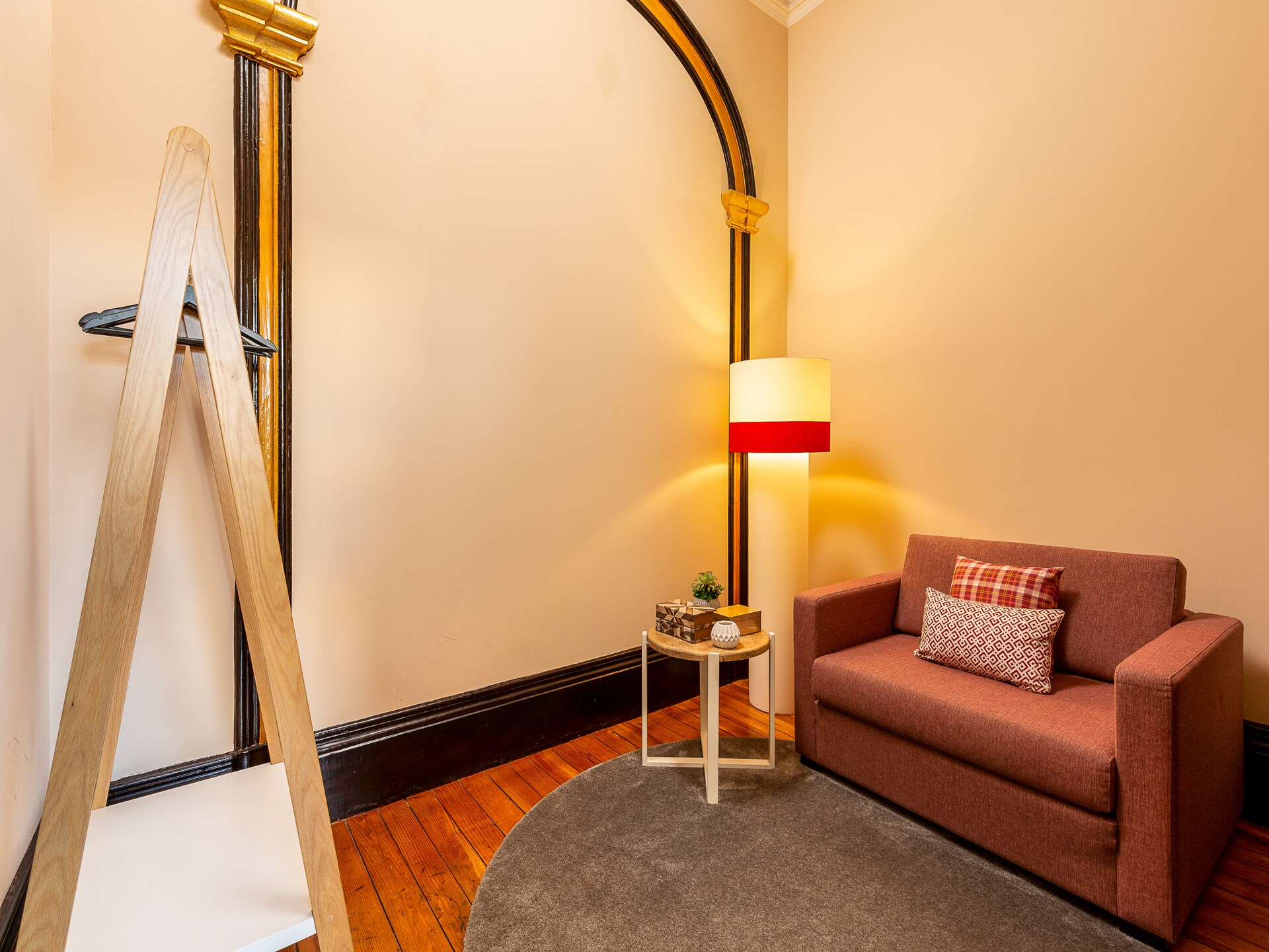 Licht appartement met balkon in het bruisende Bolhão, vlakbij de Douro - foto 7