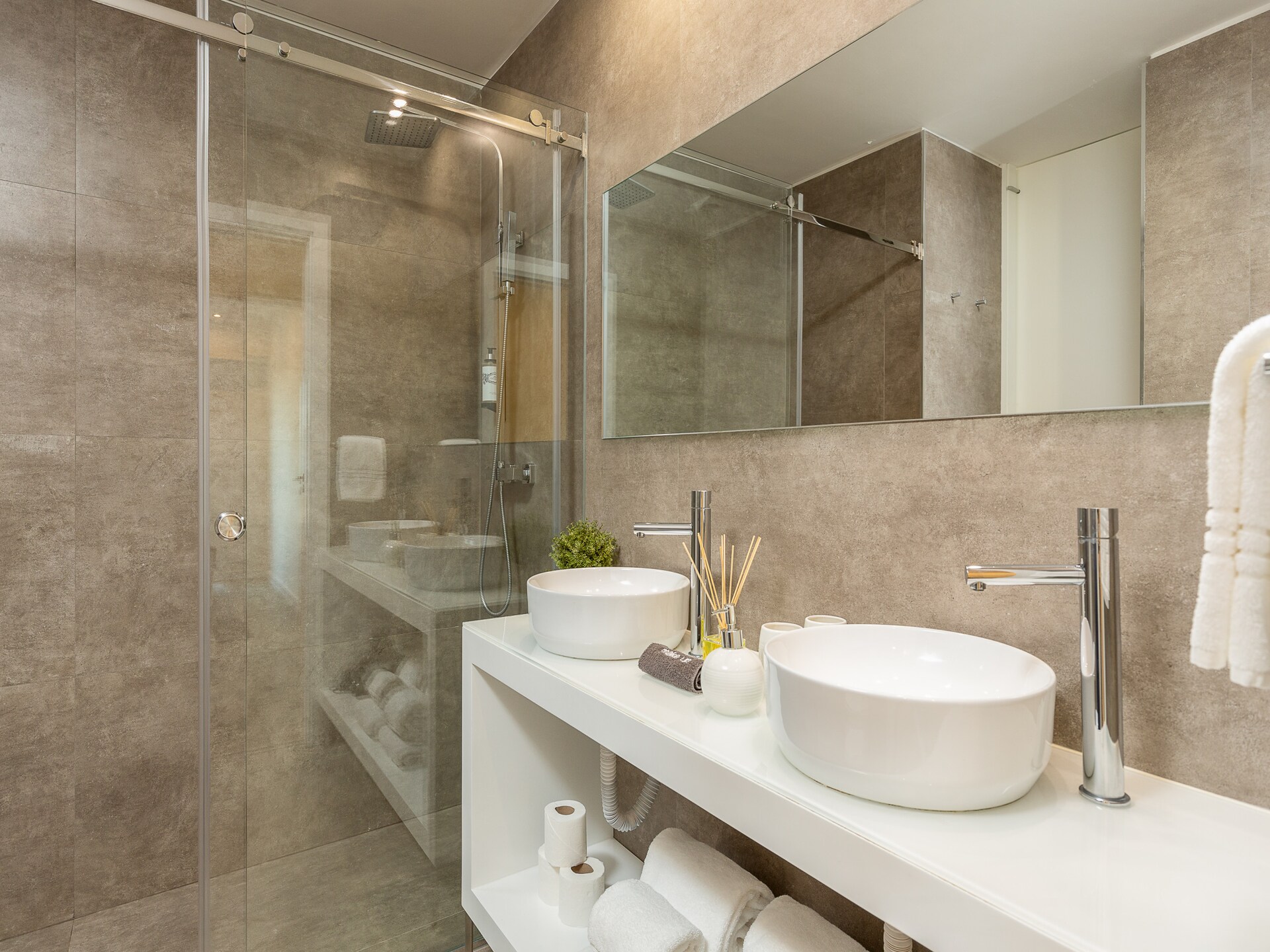 Ruim appartement YOUROPO - Central in het hart van Oporto - foto 30