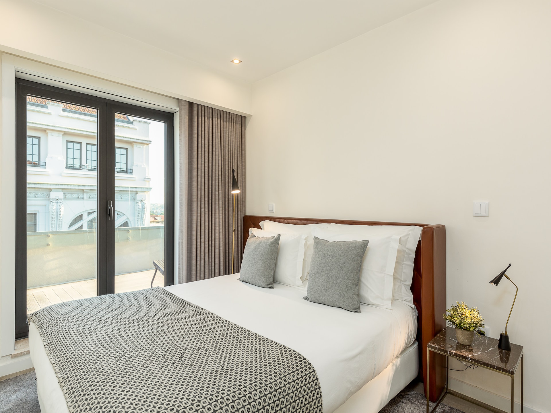 Ruim appartement YOUROPO - Central in het hart van Oporto - foto 22