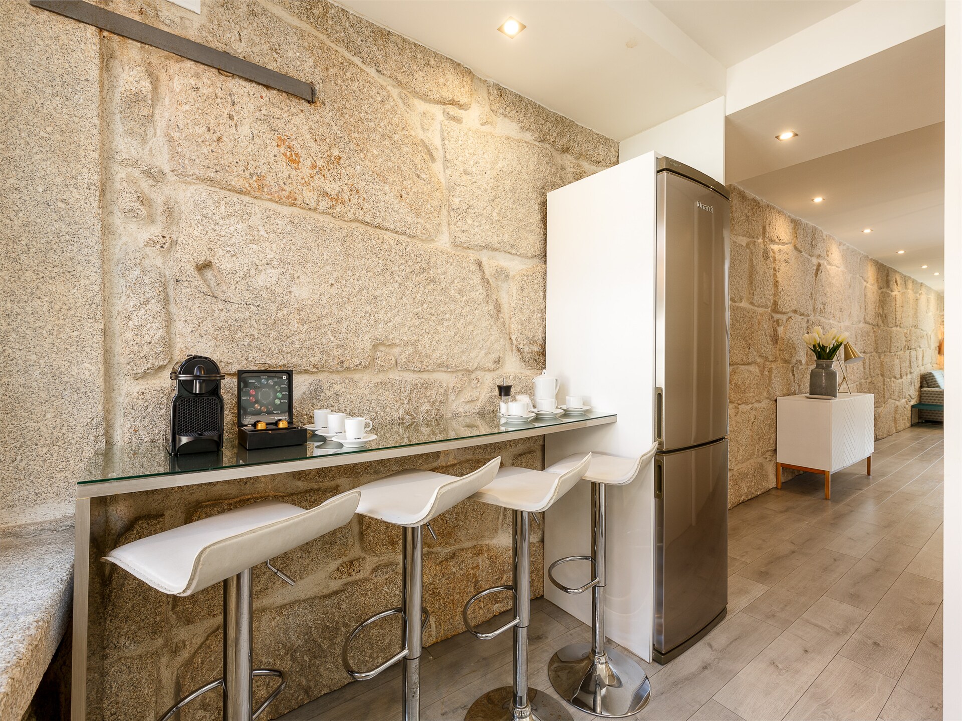 Modern appartement met rivierzicht in hartje Porto, 800m van station São Bento - foto 8