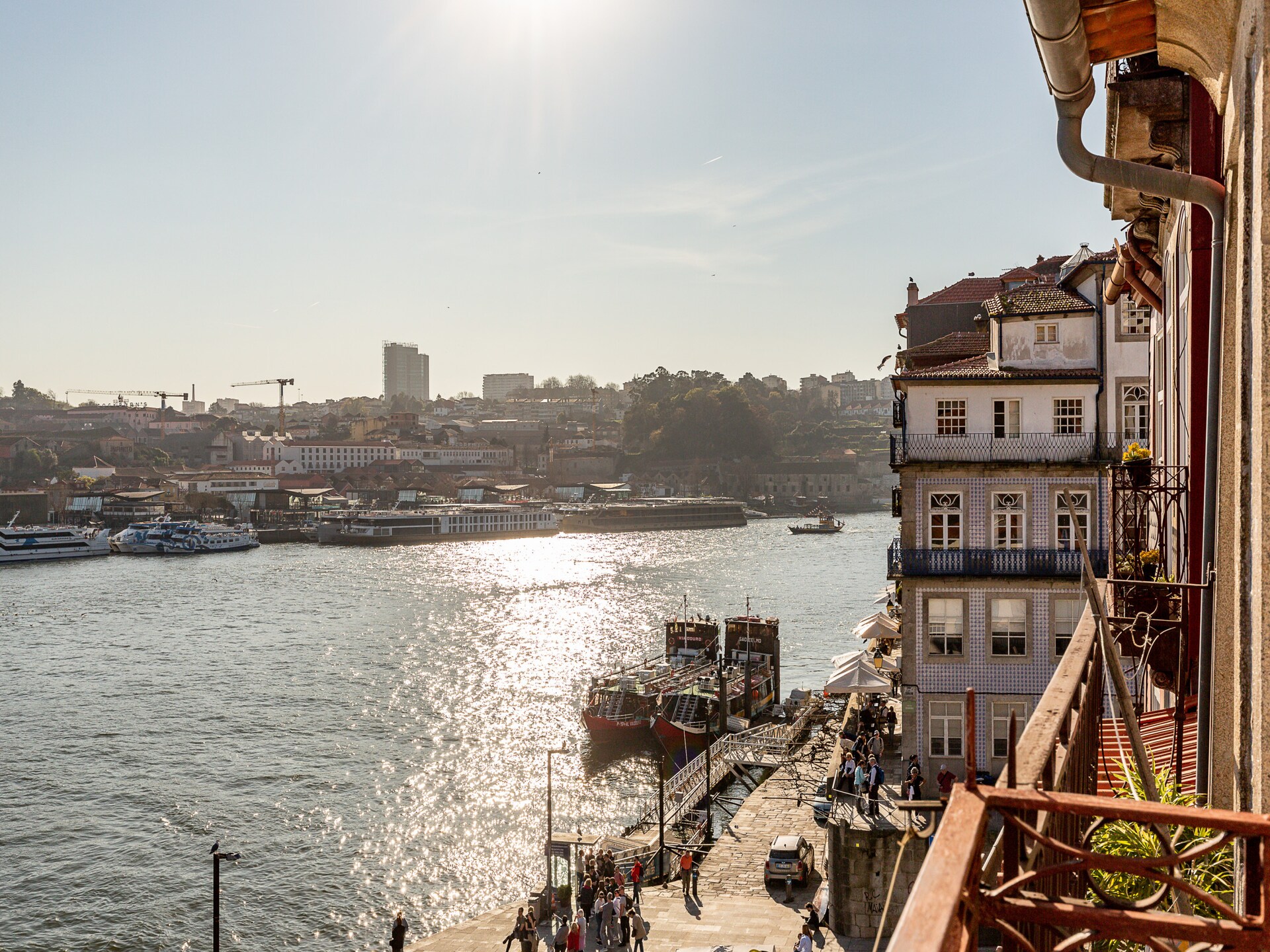Modern appartement met rivierzicht in hartje Porto, 800m van station São Bento - foto 27