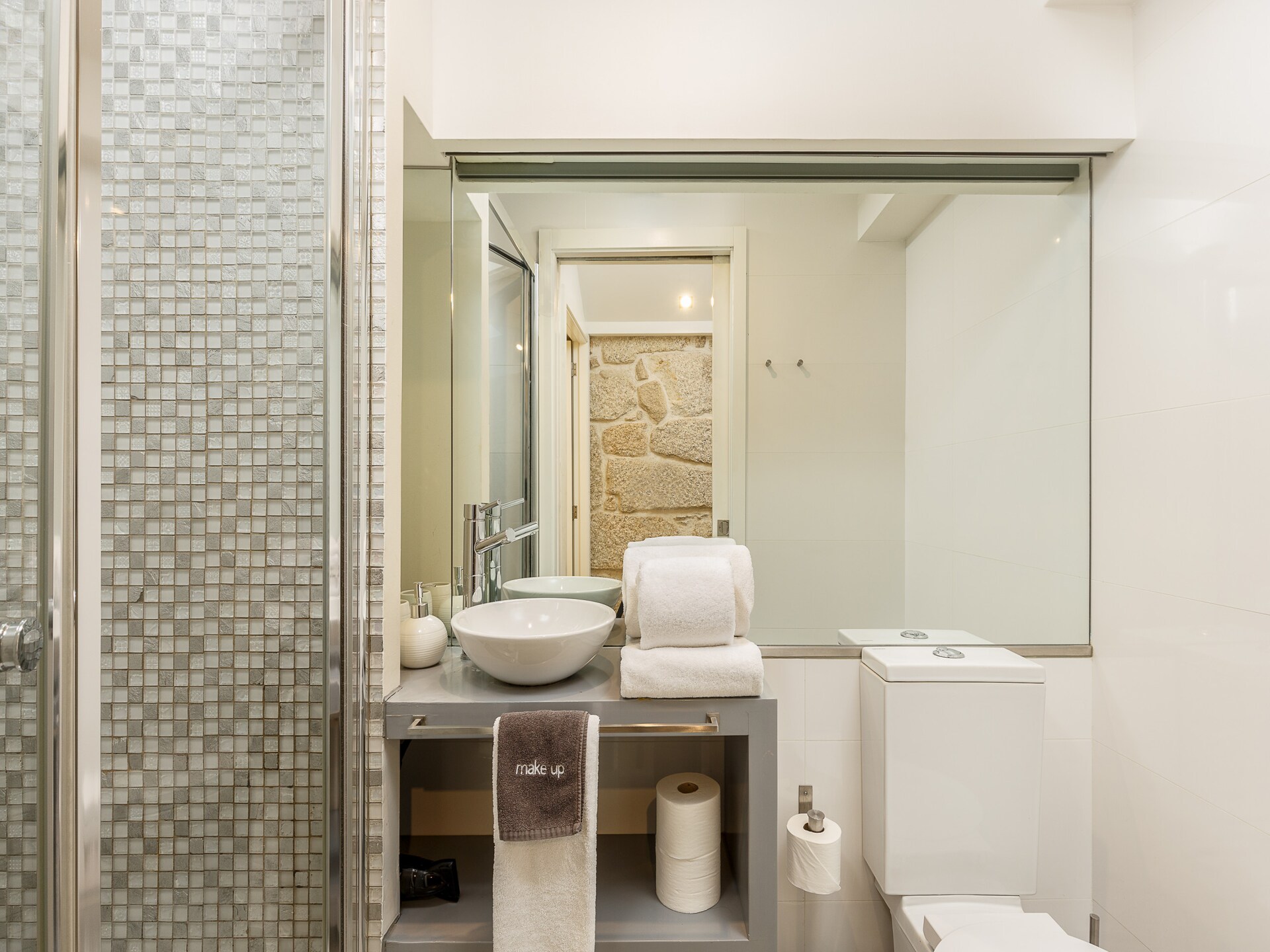 Modern appartement met rivierzicht in hartje Porto, 800m van station São Bento - foto 20