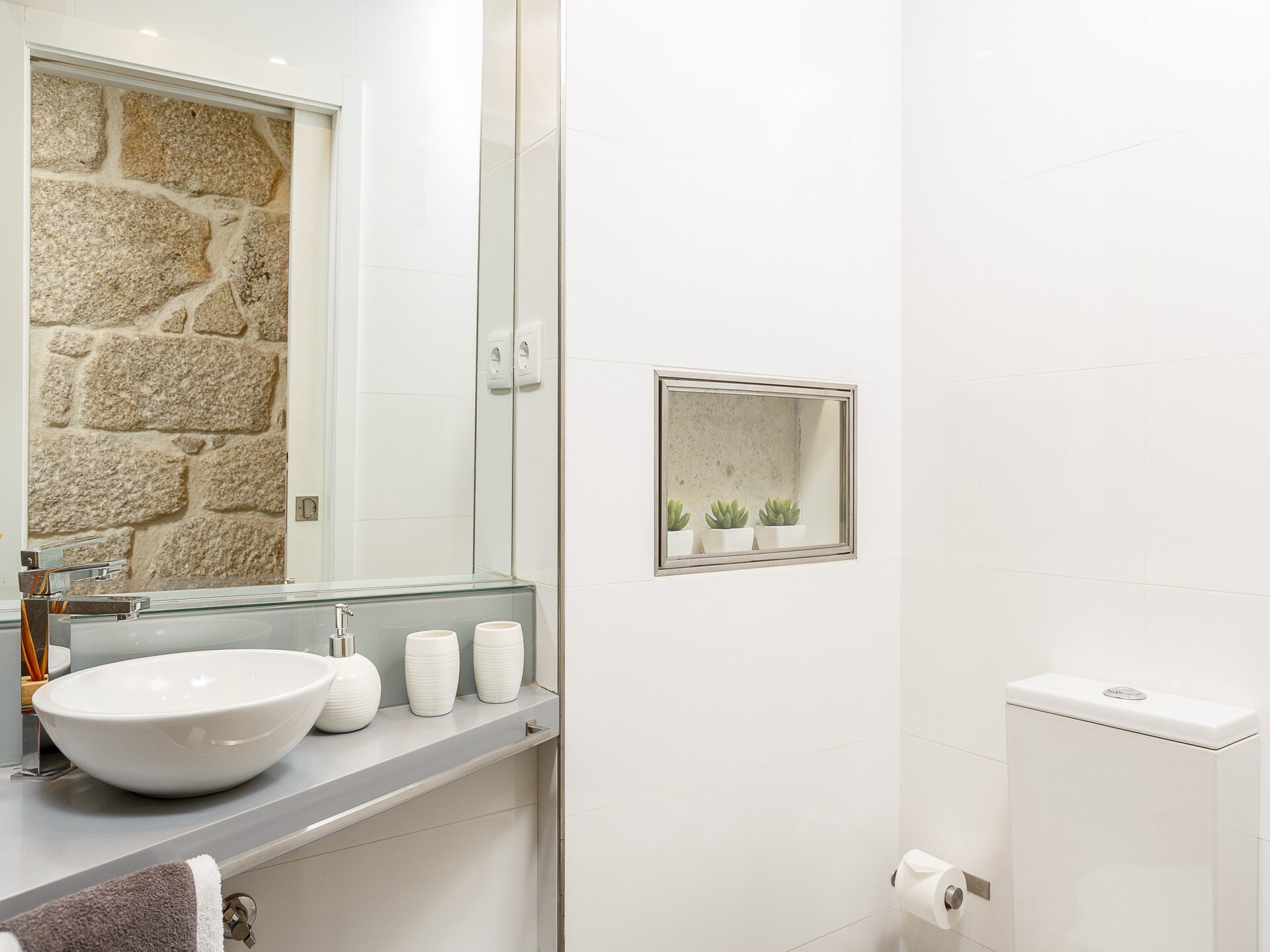 Modern appartement met rivierzicht in hartje Porto, 800m van station São Bento - foto 22