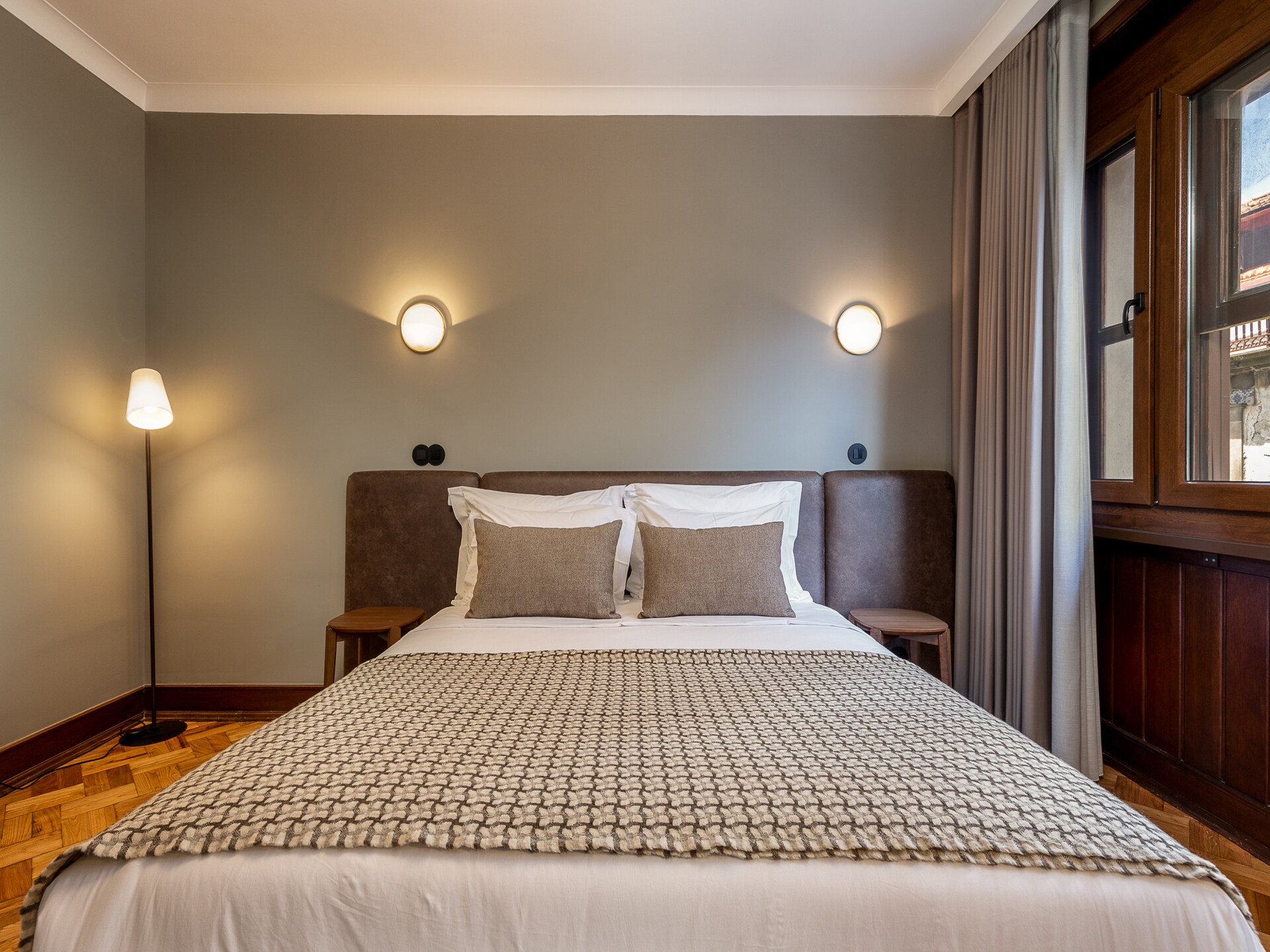 Groot appartement in hartje Porto, vlakbij de levendige Santa Catarina straat - foto 13
