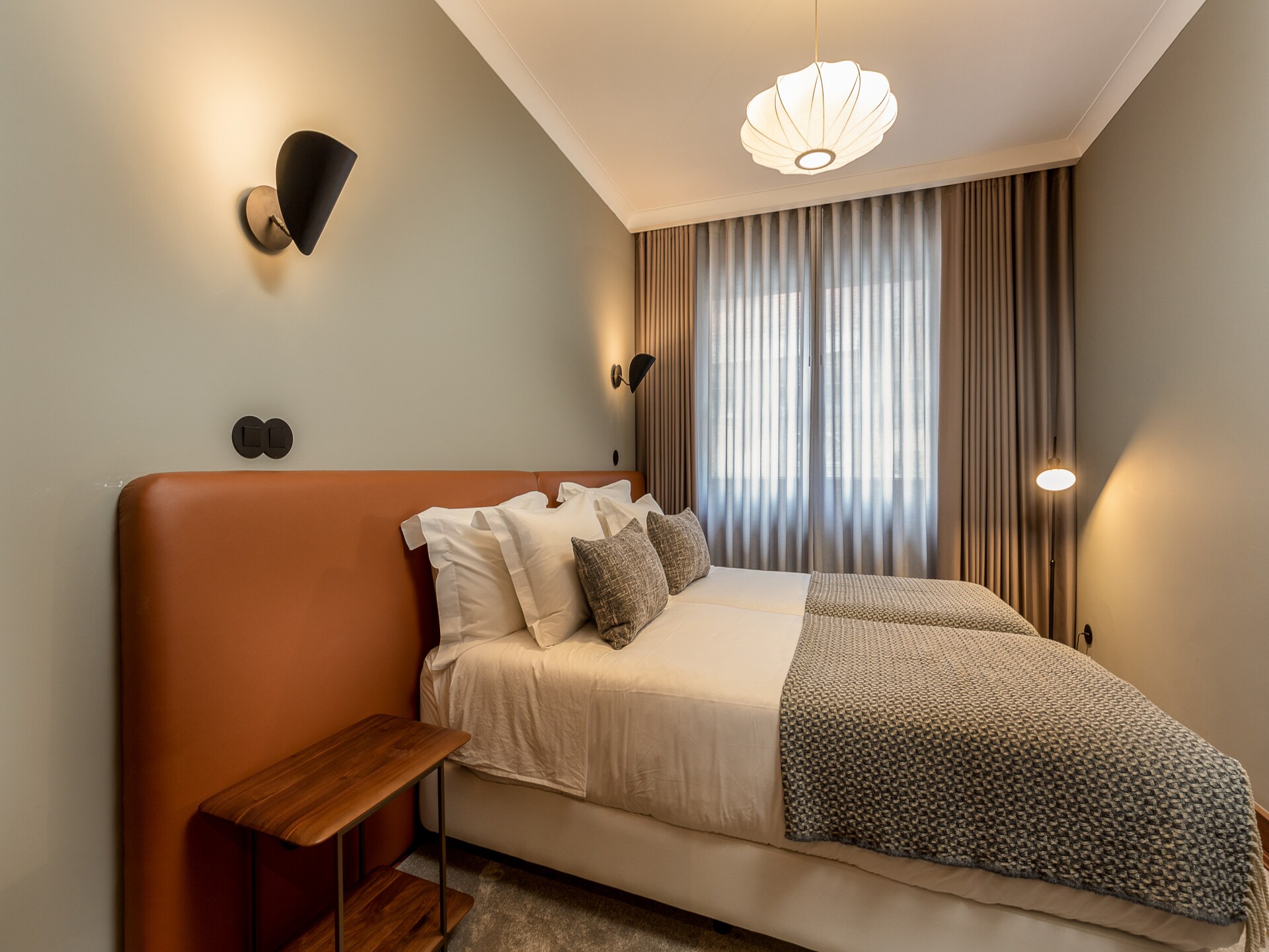 Groot appartement in hartje Porto, vlakbij de levendige Santa Catarina straat - foto 16