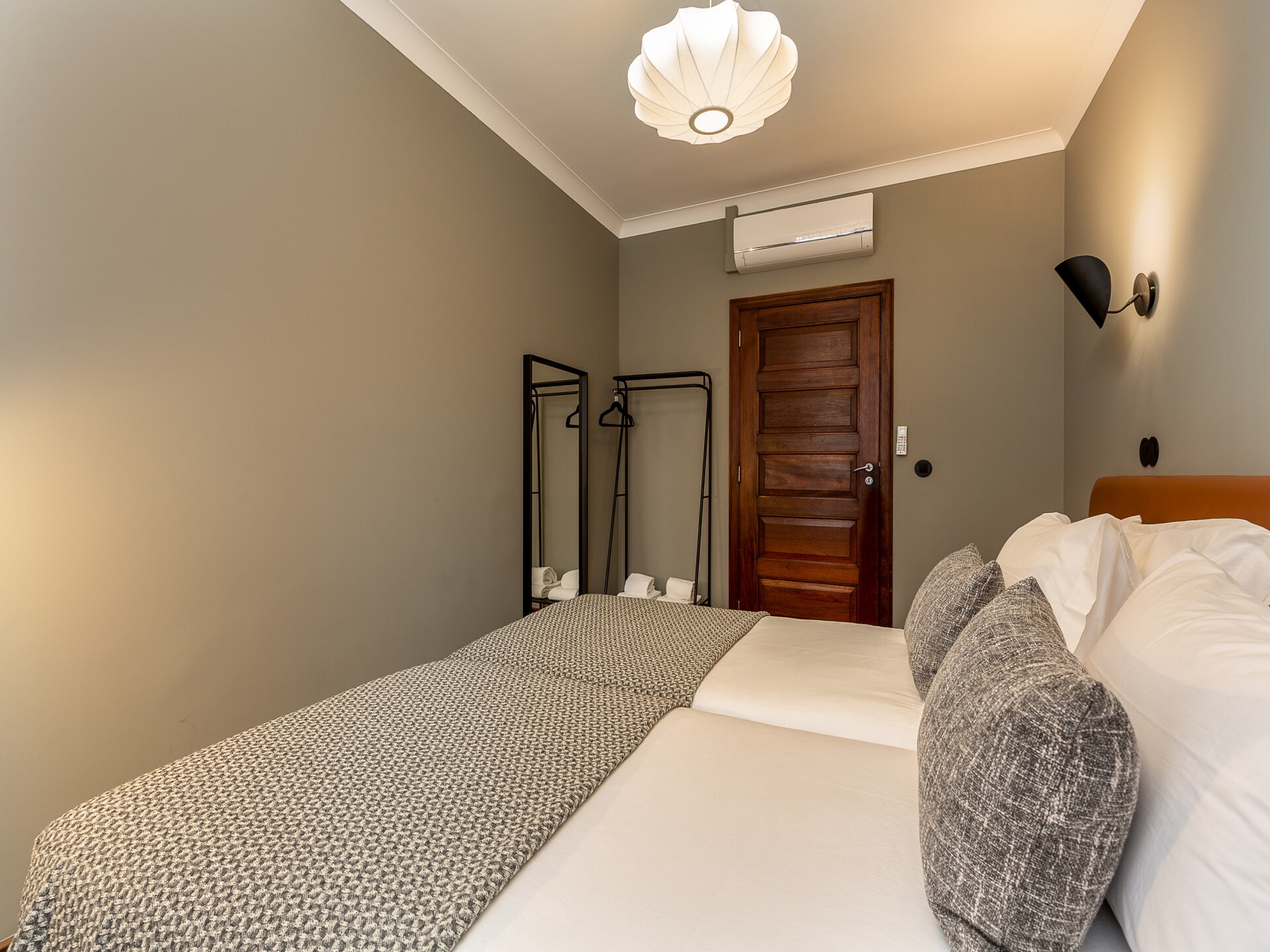 Groot appartement in hartje Porto, vlakbij de levendige Santa Catarina straat - foto 17