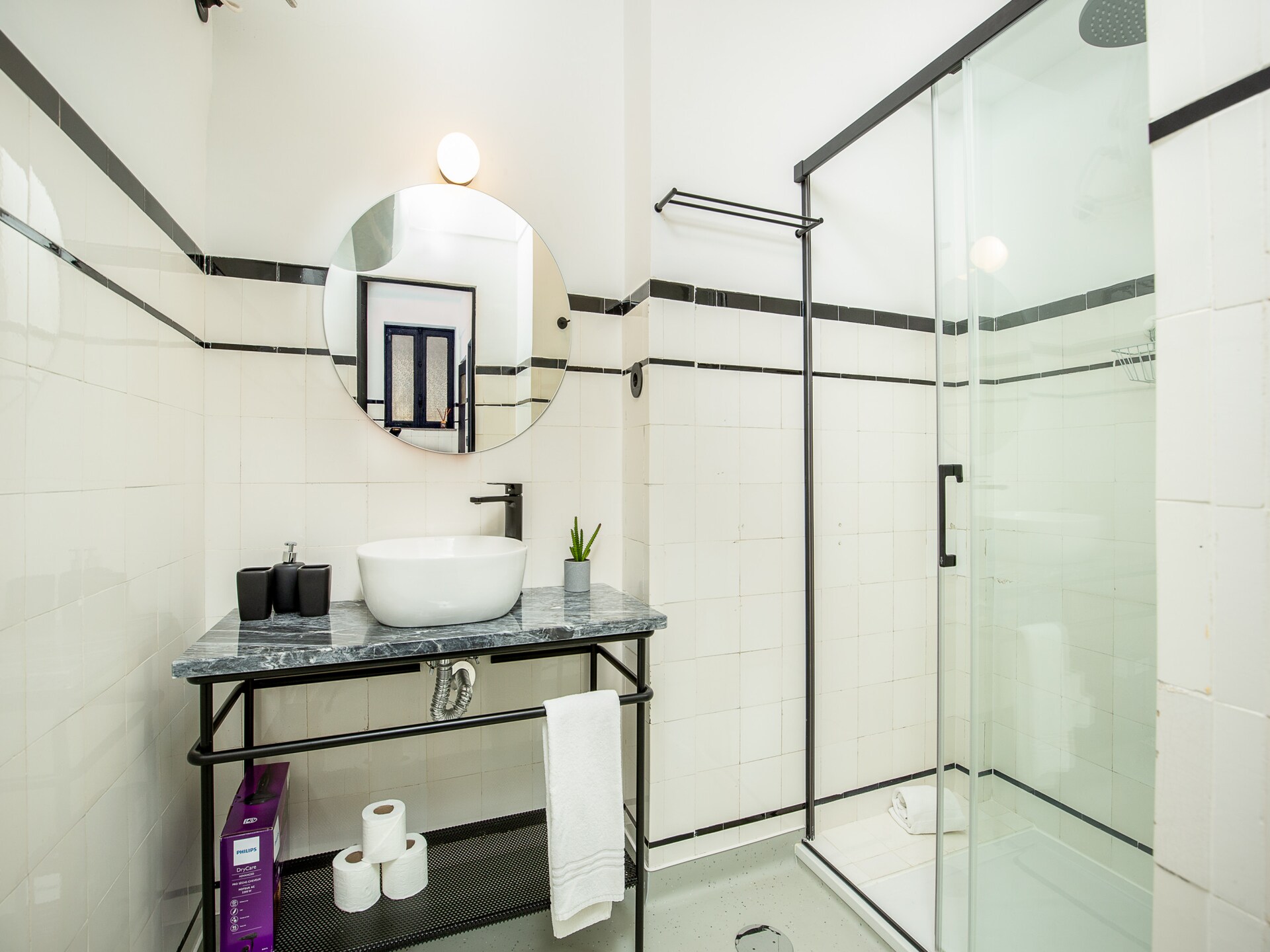 Groot appartement in hartje Porto, vlakbij de levendige Santa Catarina straat - foto 30
