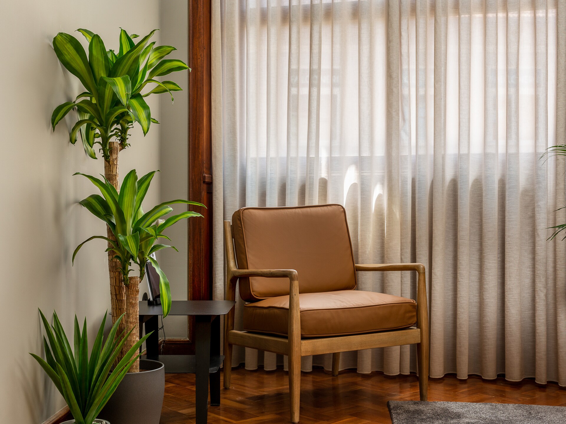 Groot appartement in hartje Porto, vlakbij de levendige Santa Catarina straat - foto 8