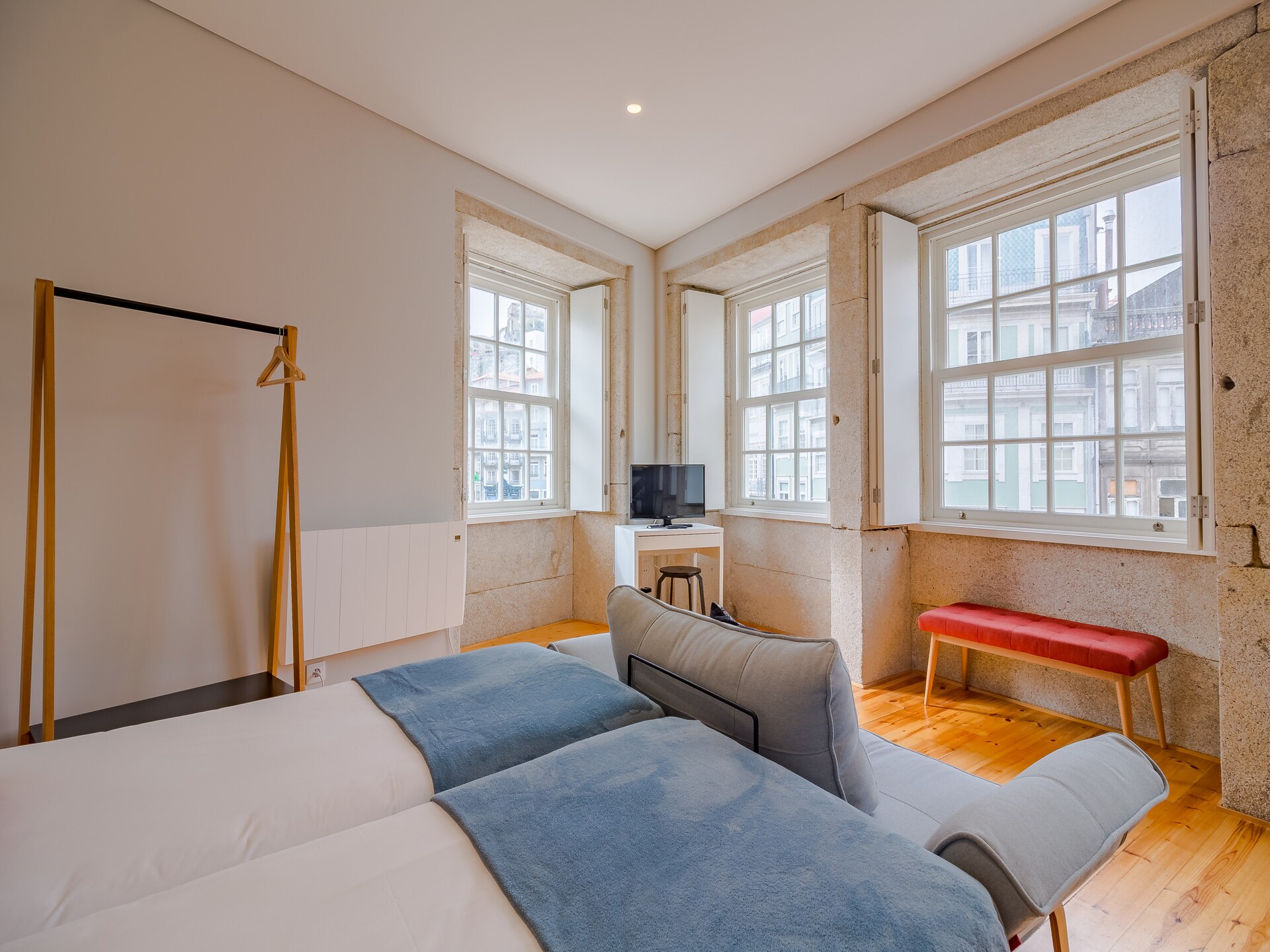 Knus appartement in hartje Porto met balkon, vlakbij metro - foto 6