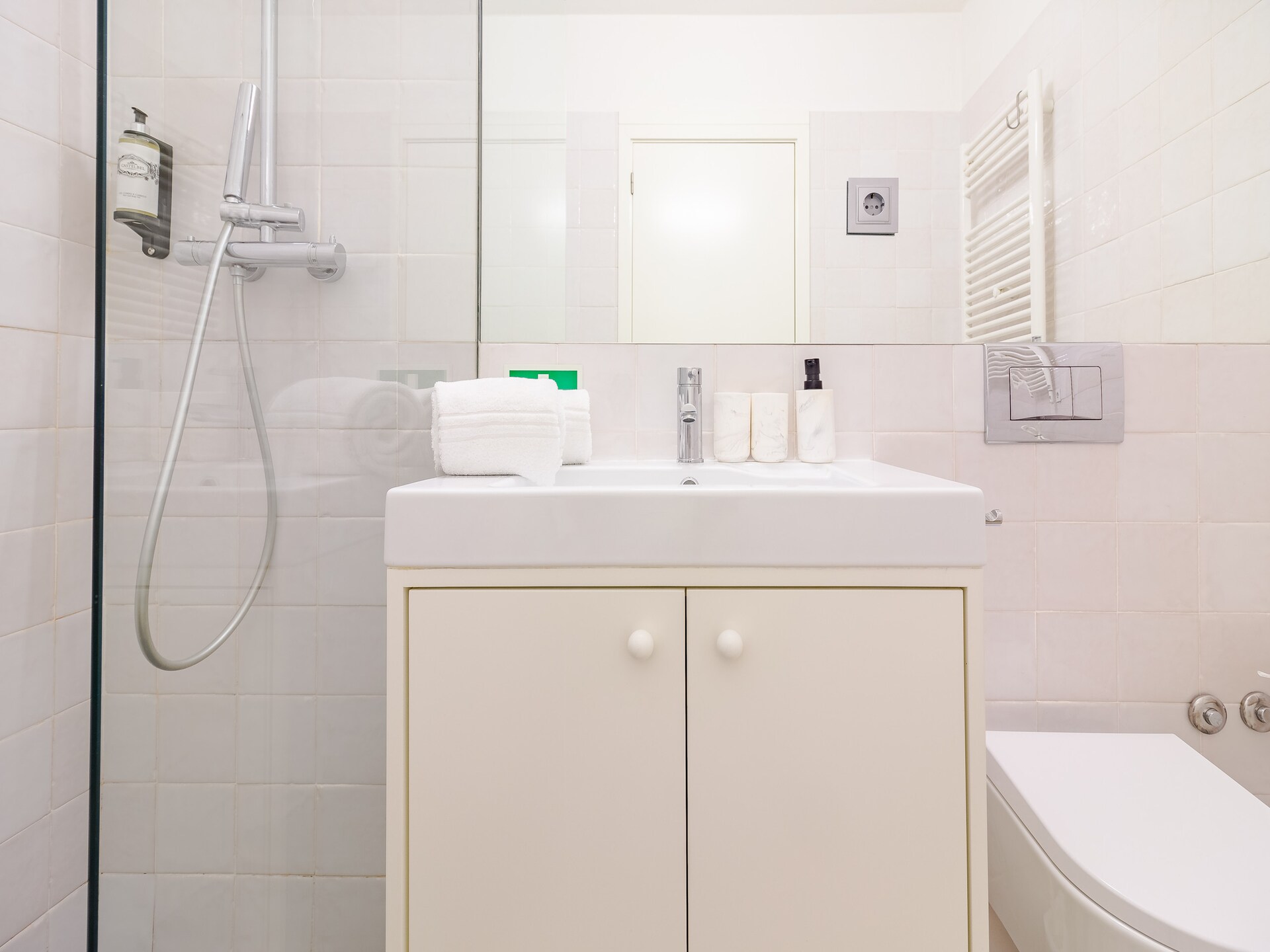 Sfeervol studio-appartement YOUROPO - The Tower 5F in Oporto - foto 19