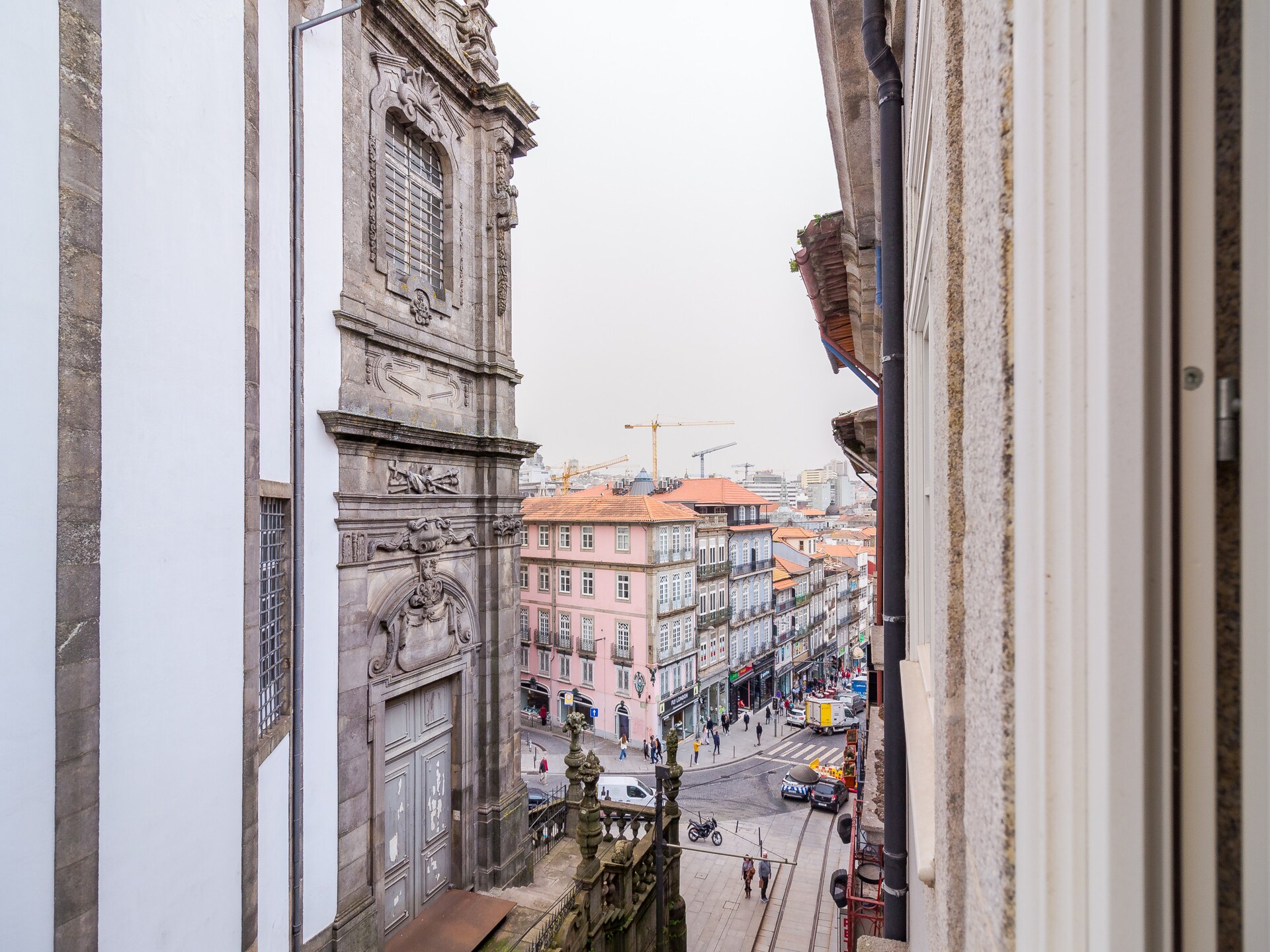 Sfeervol studio-appartement YOUROPO - The Tower 5F in Oporto - foto 21