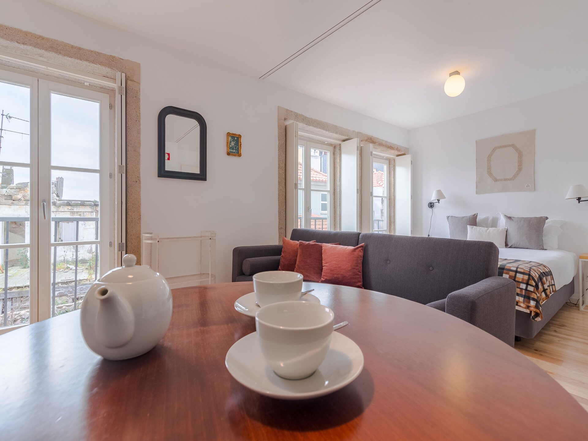 Compact stadsappartement met balkon in hartje Porto - foto 17
