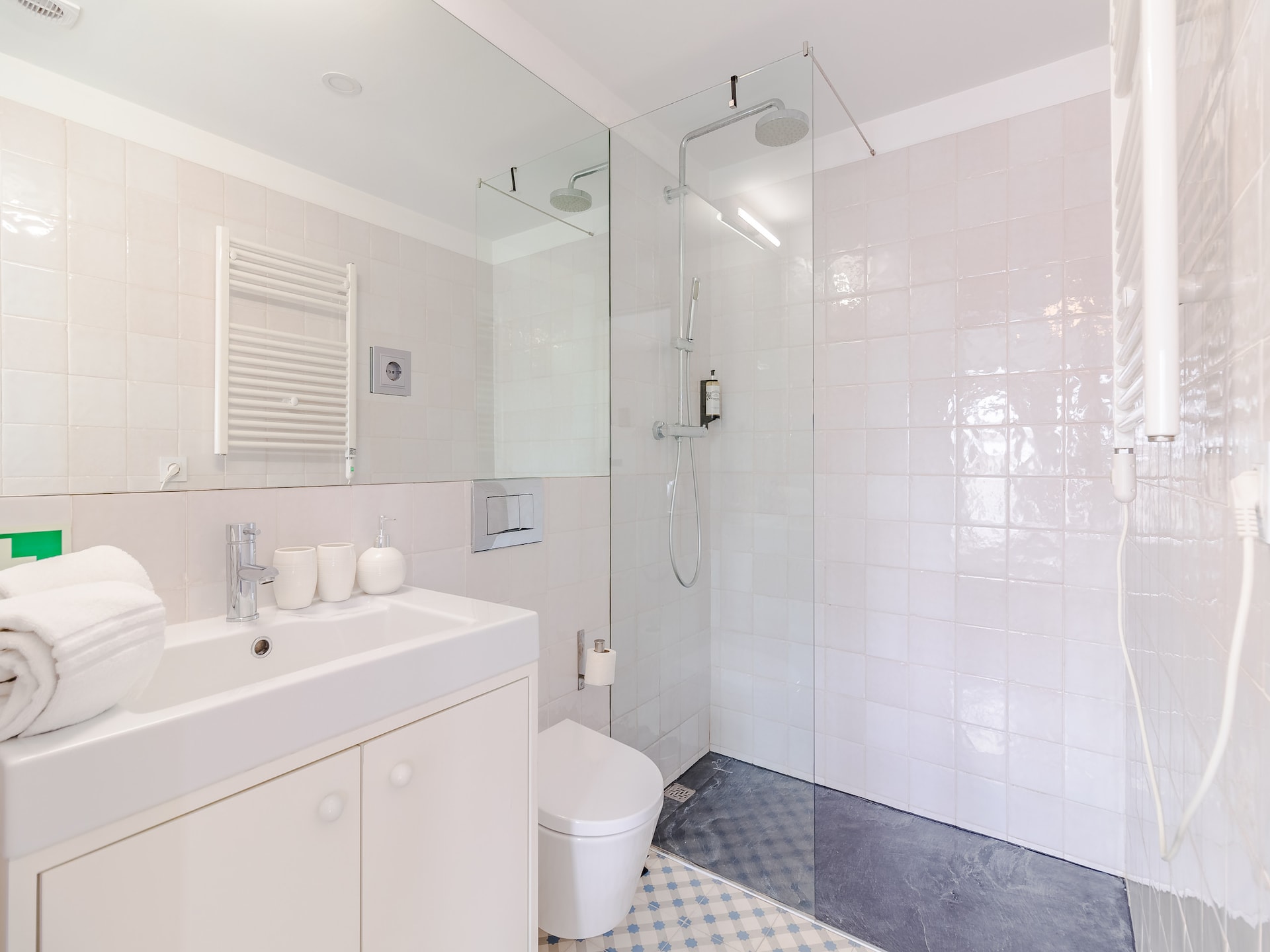 Compact stadsappartement met balkon in hartje Porto - foto 14