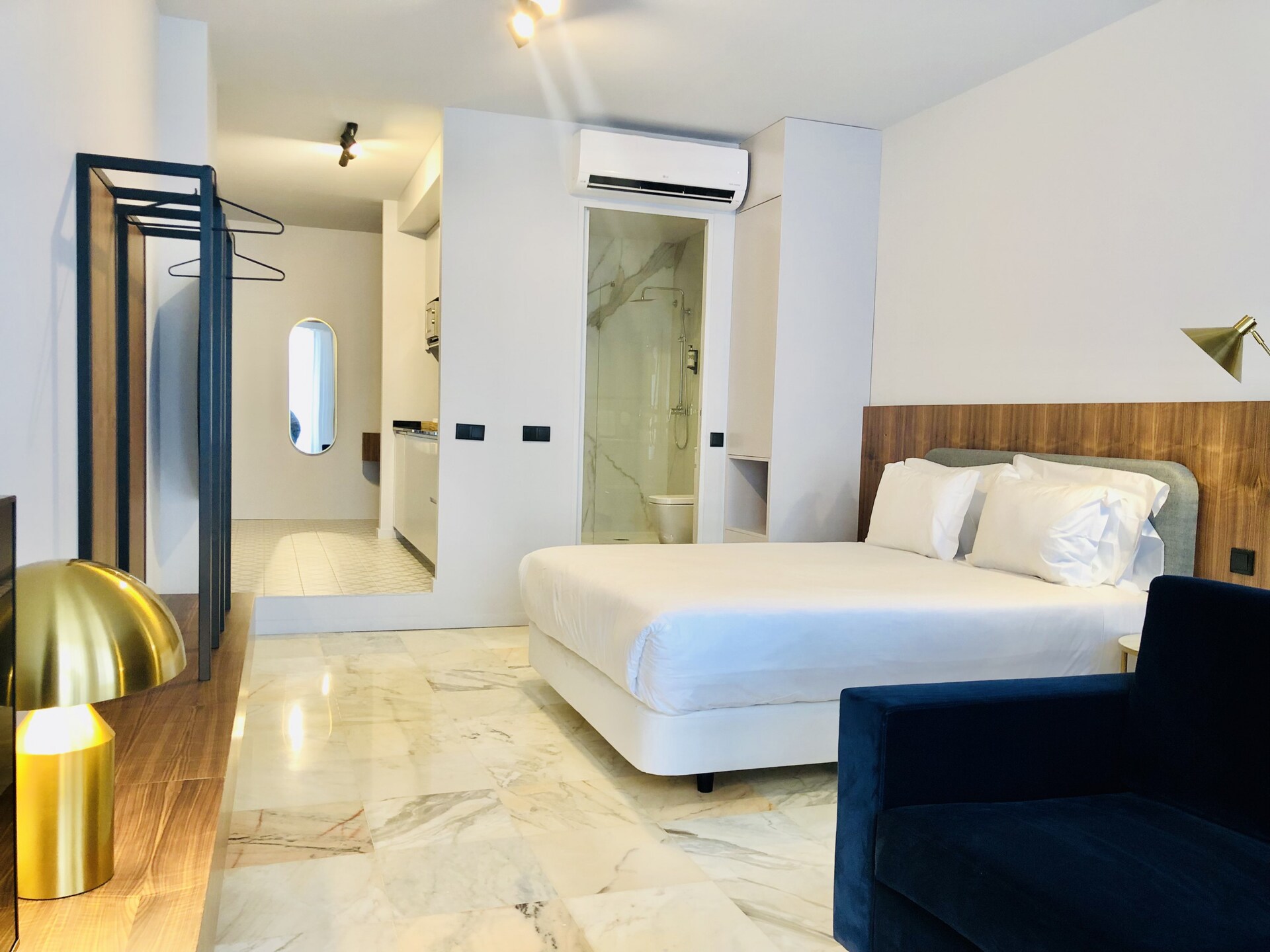 Compact en comfortabel appartement in hartje Porto, vlakbij metro São Bento - foto 1