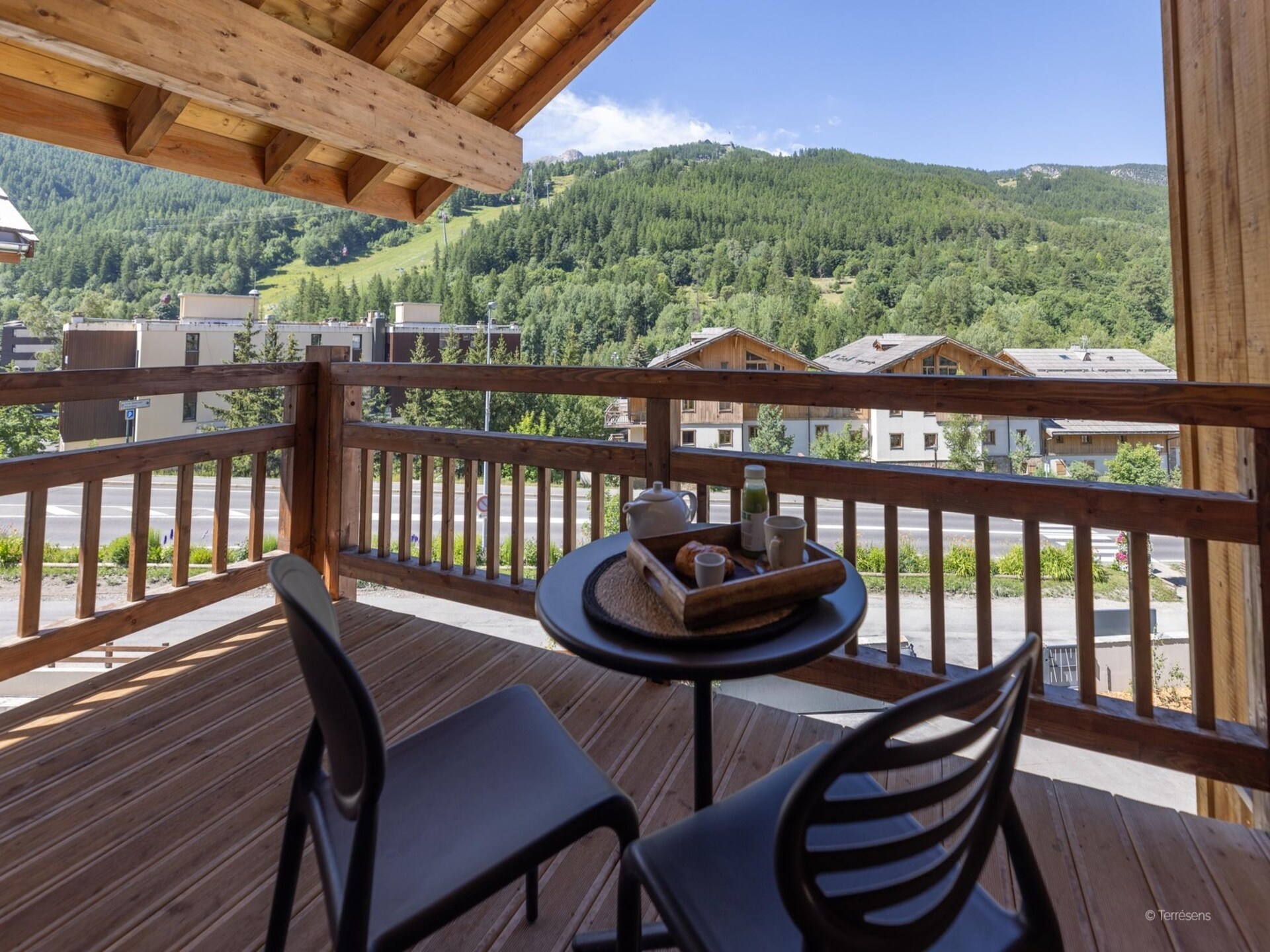 Licht appartement op 1350m in Chantemerle, vlakbij de piste - foto 2