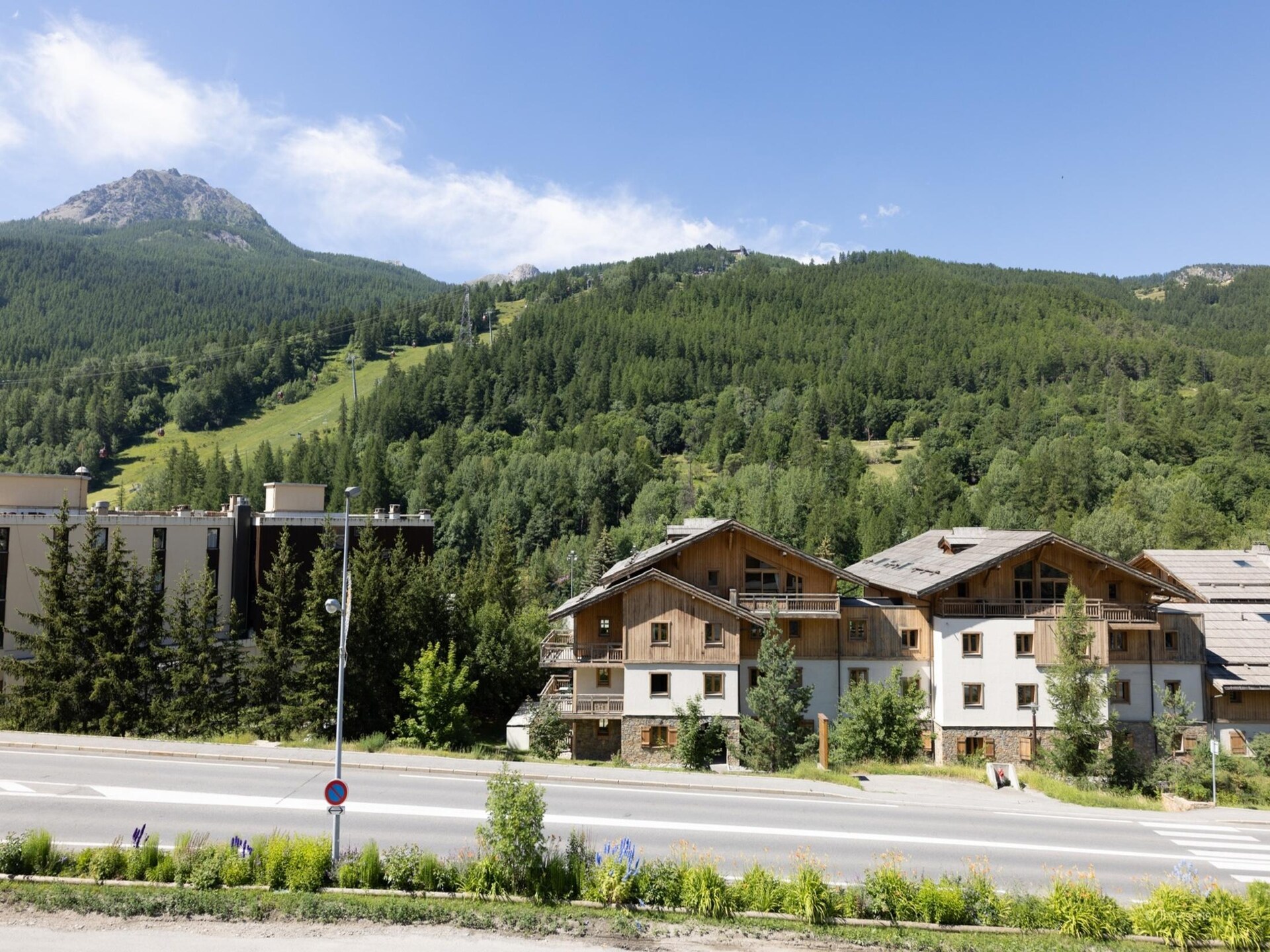 Licht appartement op 1350m in Chantemerle, vlakbij de piste - foto 19