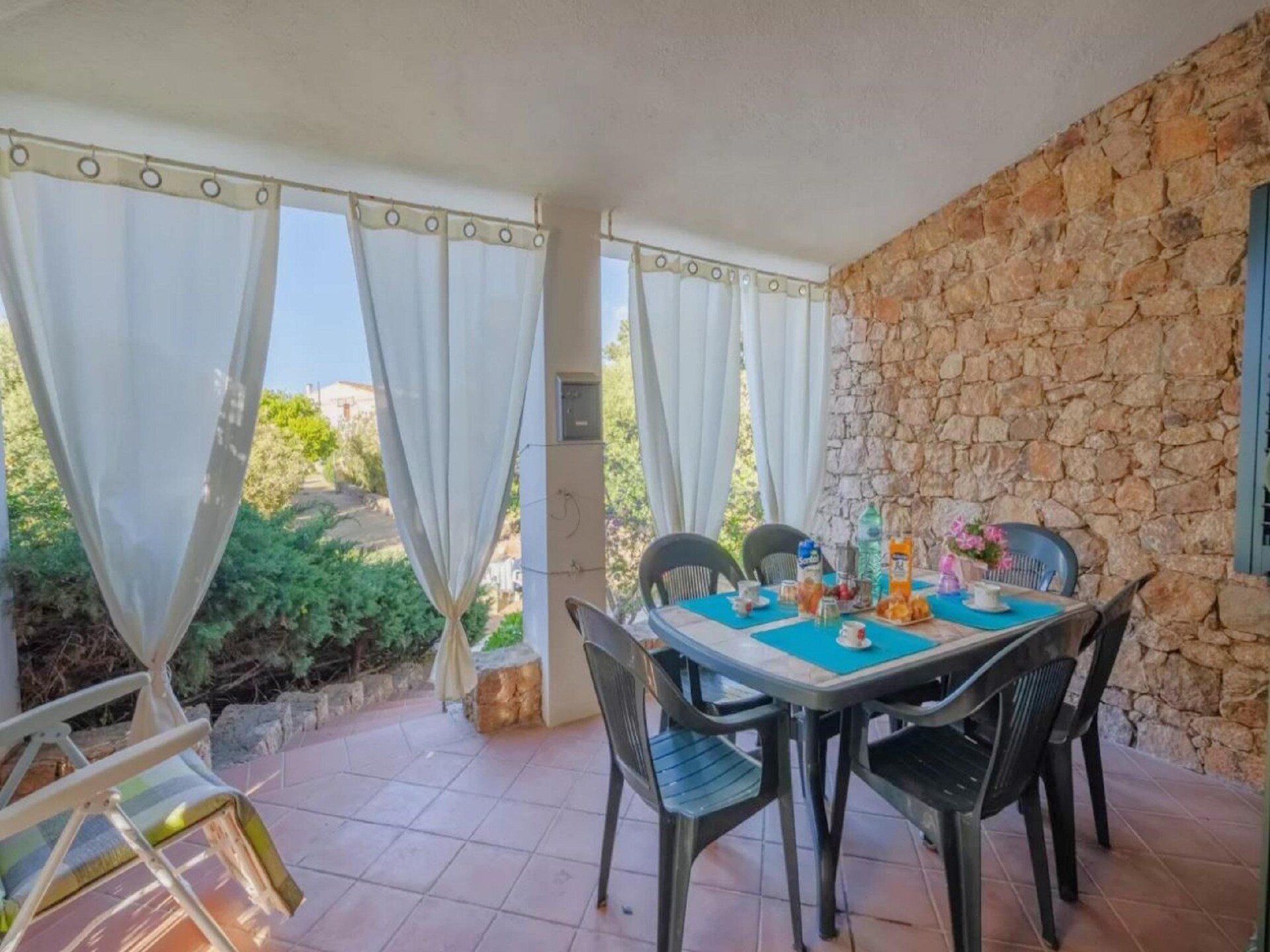 6-persoons vakantiehuis Casa Li Feruli in het centrum van Isola Rossa - foto 5