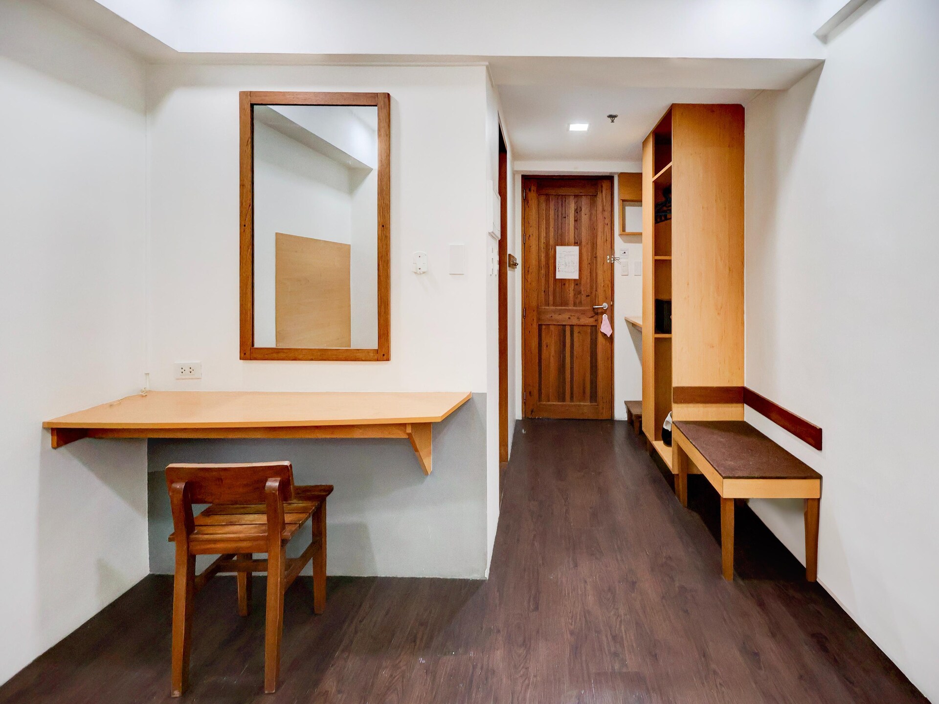 Knusse stadsretraite voor twee in Olympia, Makati – met tuin en ontbijt - foto 11