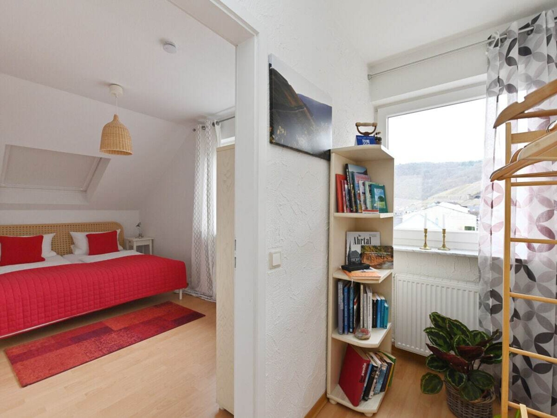 Romantisch wellness-appartement met bubbelbad en wijngaardzicht - foto 14