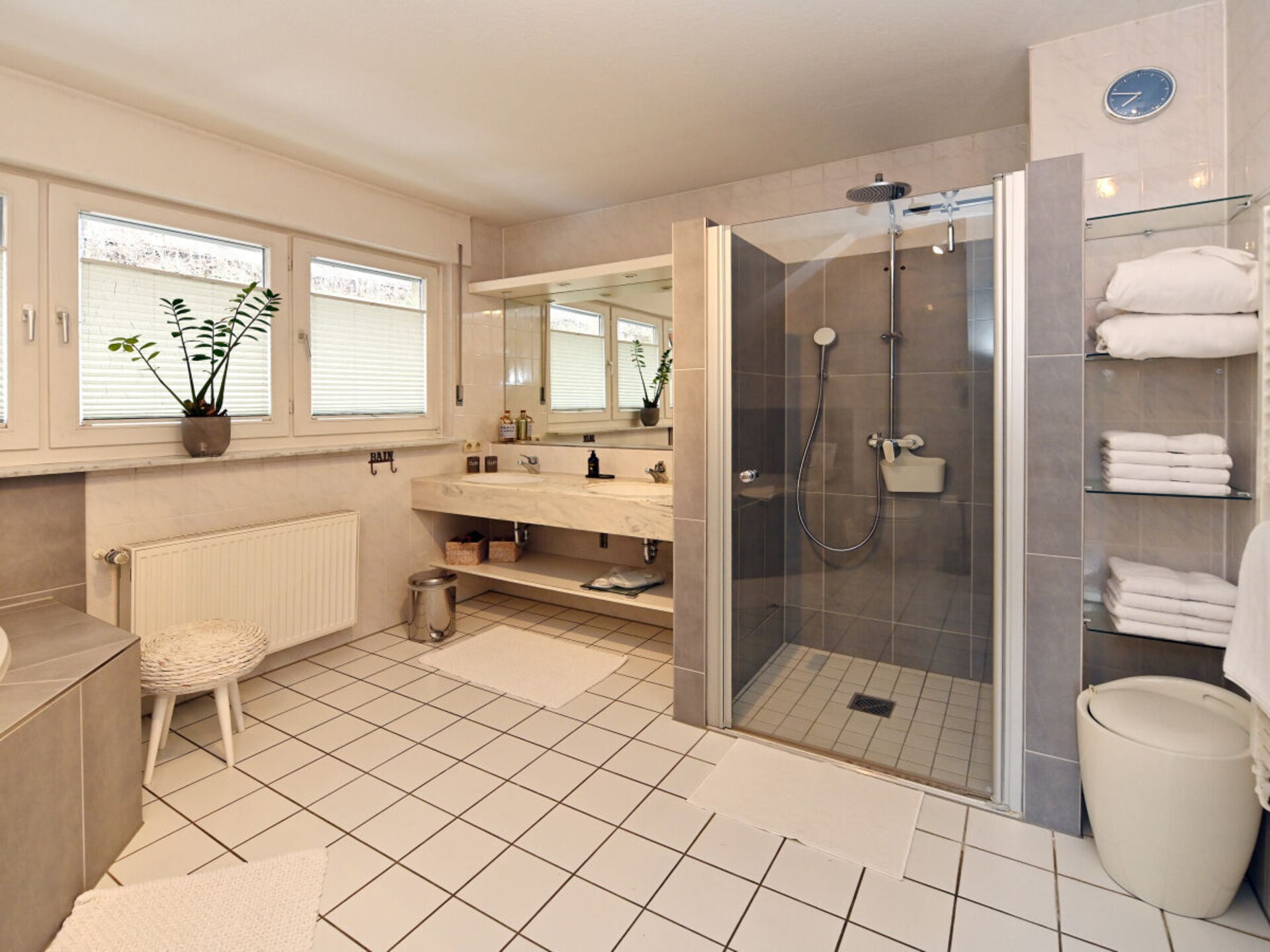 Romantisch wellness-appartement met bubbelbad en wijngaardzicht - foto 15
