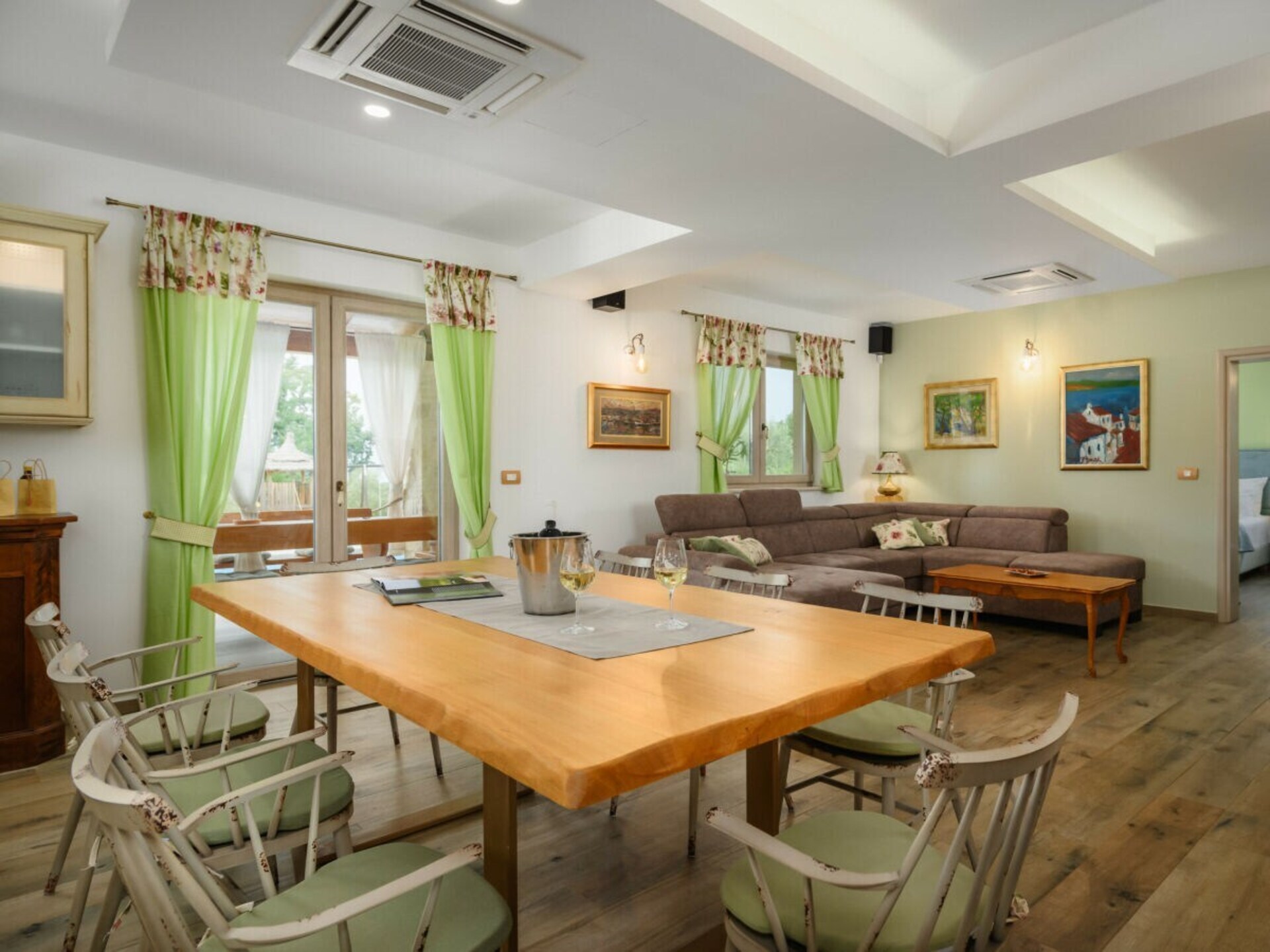 Villa Stella Polaris: Luxe privé-oase met zwembad voor 8 personen in Srebrnići - foto 17