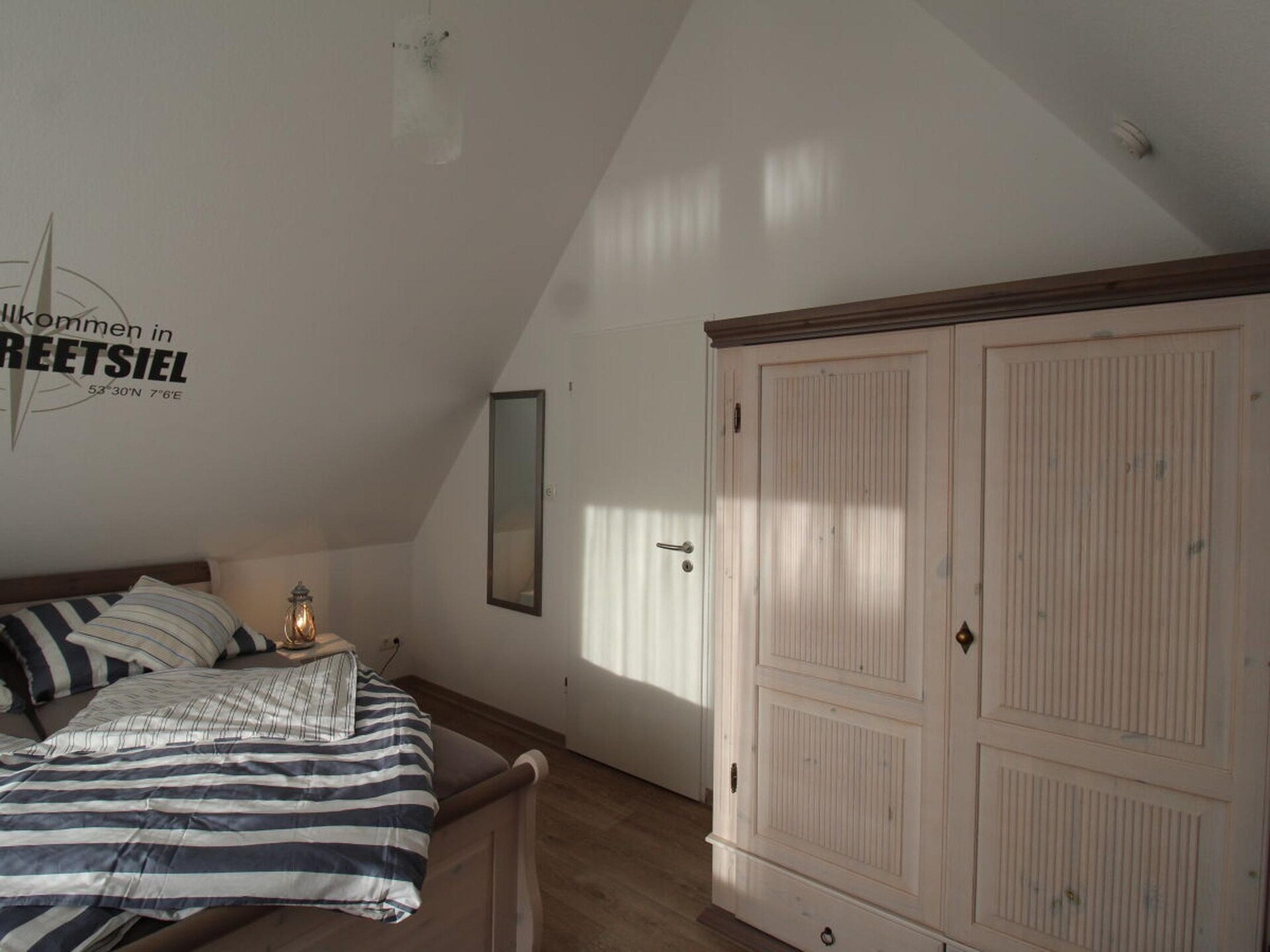 Ottos Huus: knus appartement met omheinde tuin in Greetsiel, vlakbij centrum - foto 12