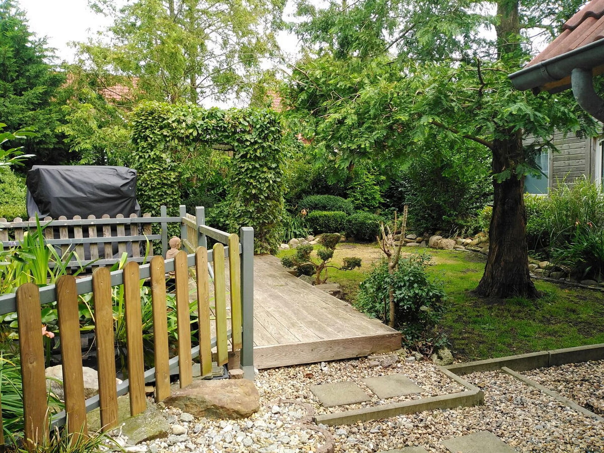 Ruim appartement met grote tuin, vijver en terras op 500m van haven Greetsiel - foto 27