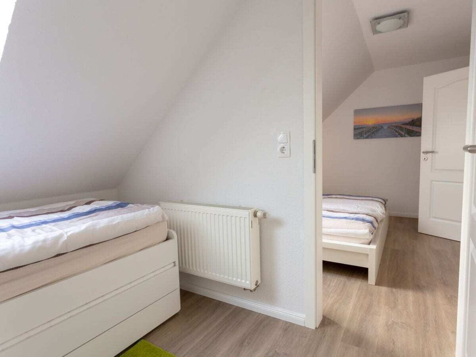 Zonovergoten appartement in Norddeich met overdekt terras en parkeerplaats - foto 12