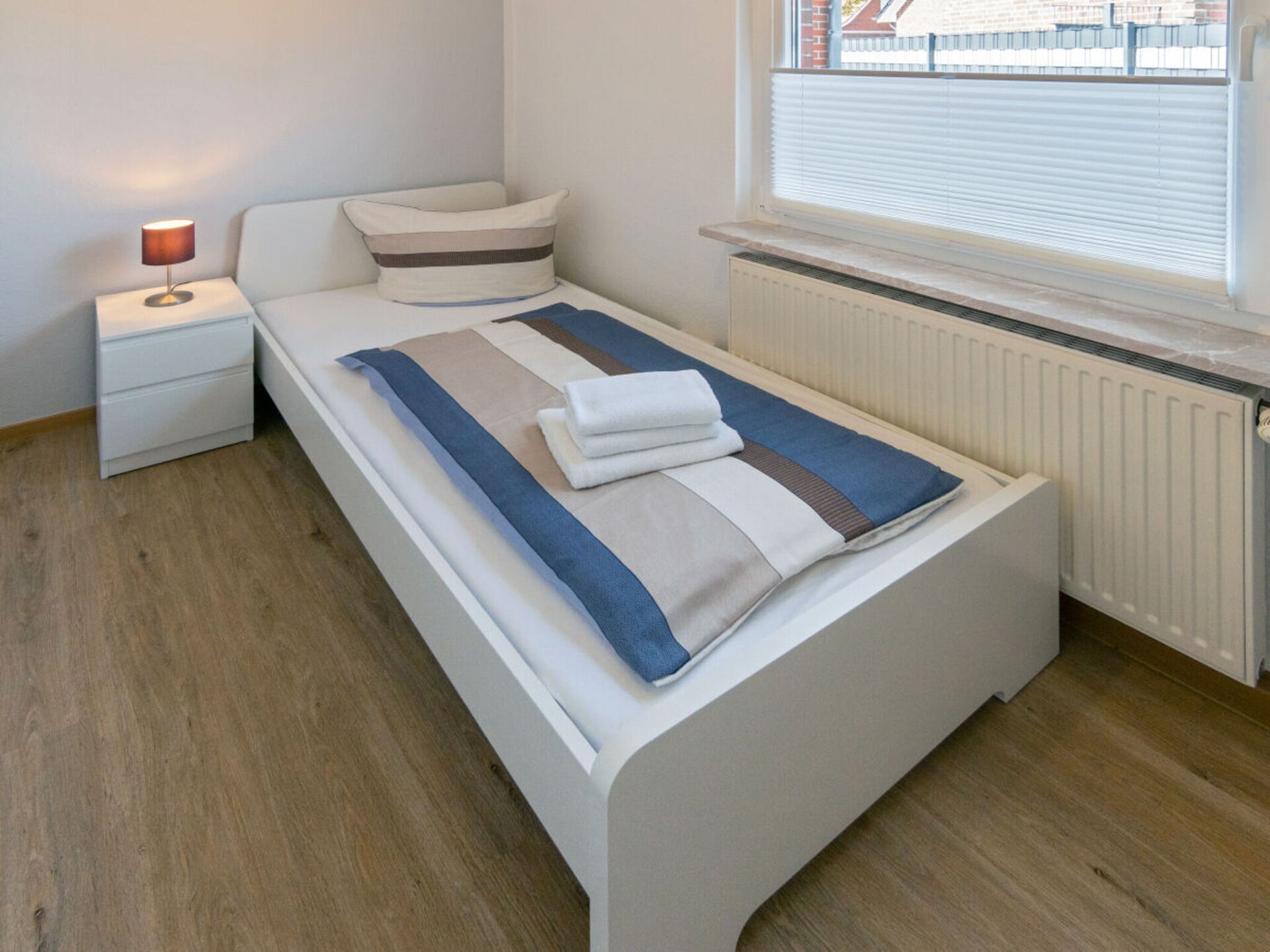 Ruim vakantiehuis met tuin op loopafstand van strand in Norddeich - foto 10