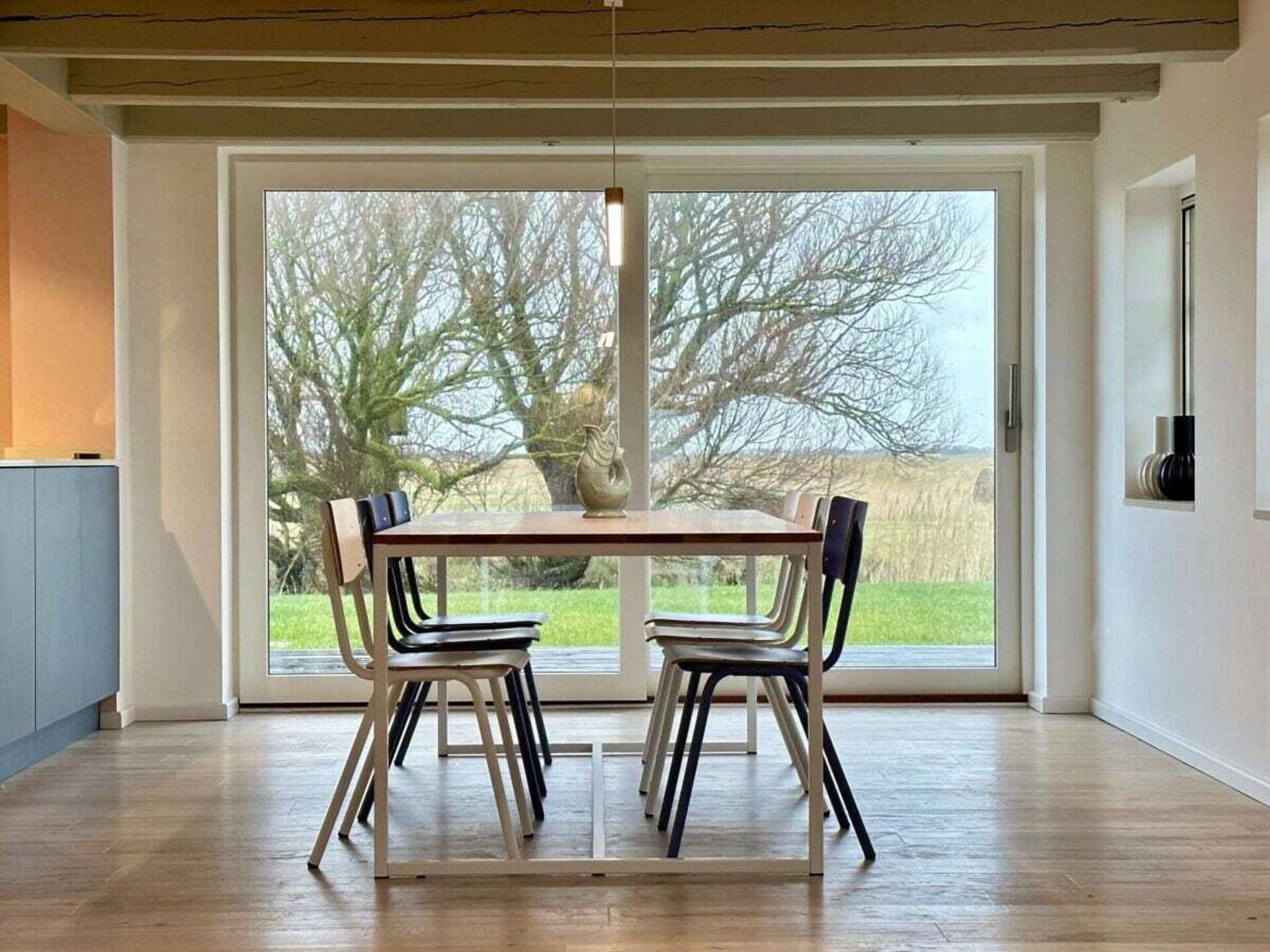 Stijlvol appartement met rieten dak aan de Noordzeekust bij Westerhever - foto 3